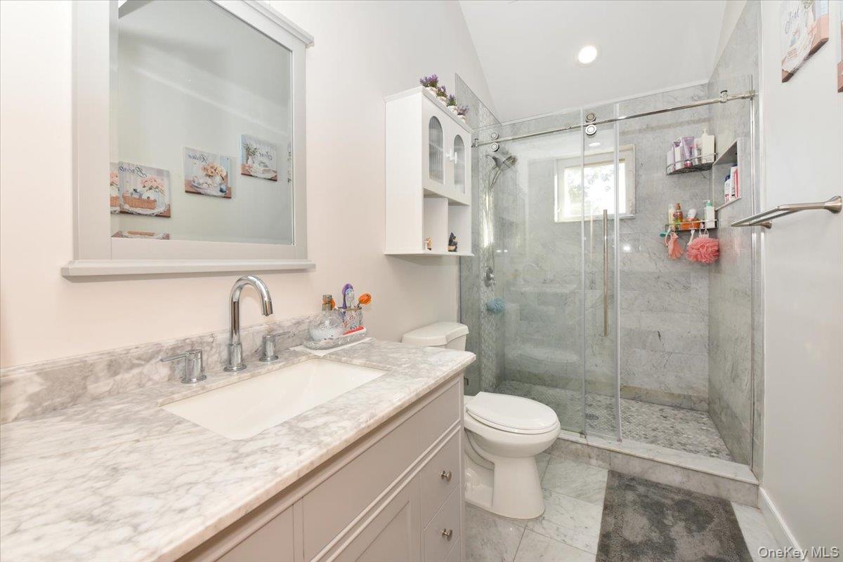 2093 Baylis Avenue, Elmont, NY 11003