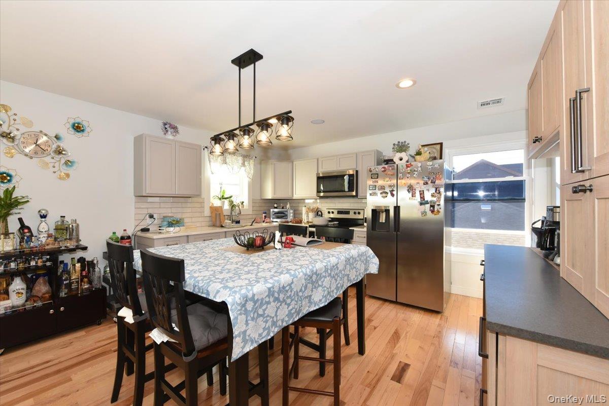 2093 Baylis Avenue, Elmont, NY 11003