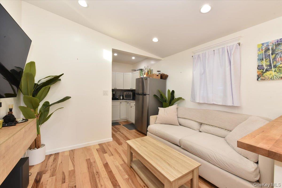 2093 Baylis Avenue, Elmont, NY 11003