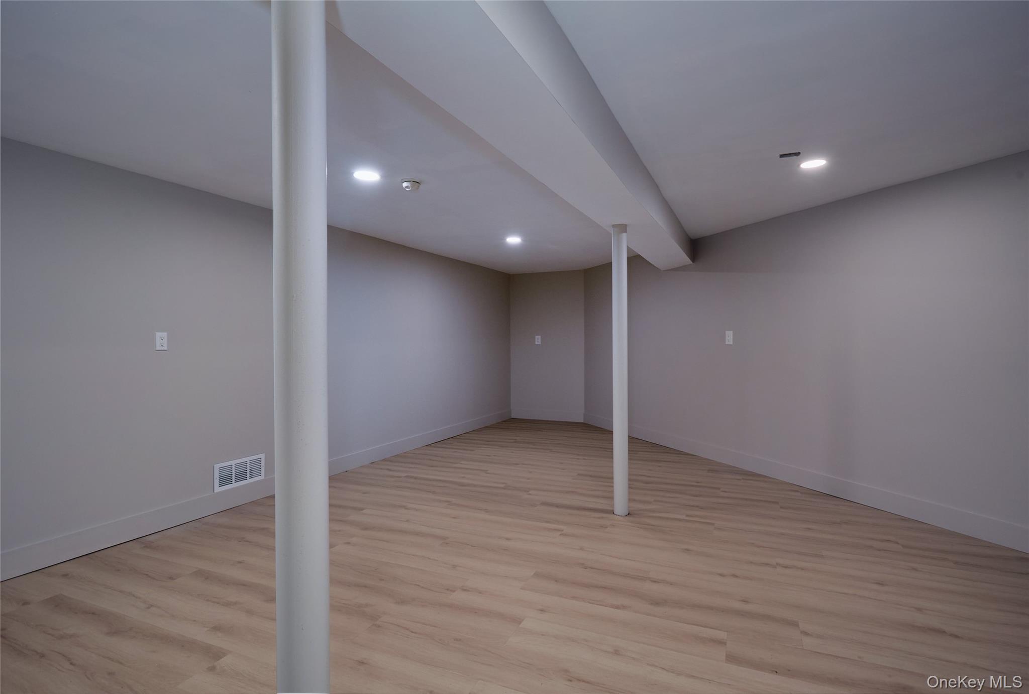 568 Oak Summit Road, Millbrook, NY 12545