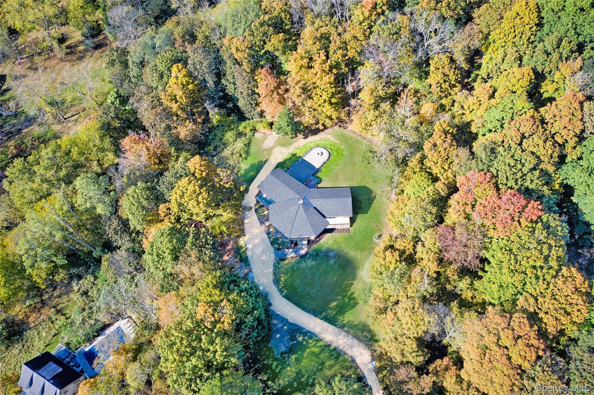 568 Oak Summit Road, Millbrook, NY 12545