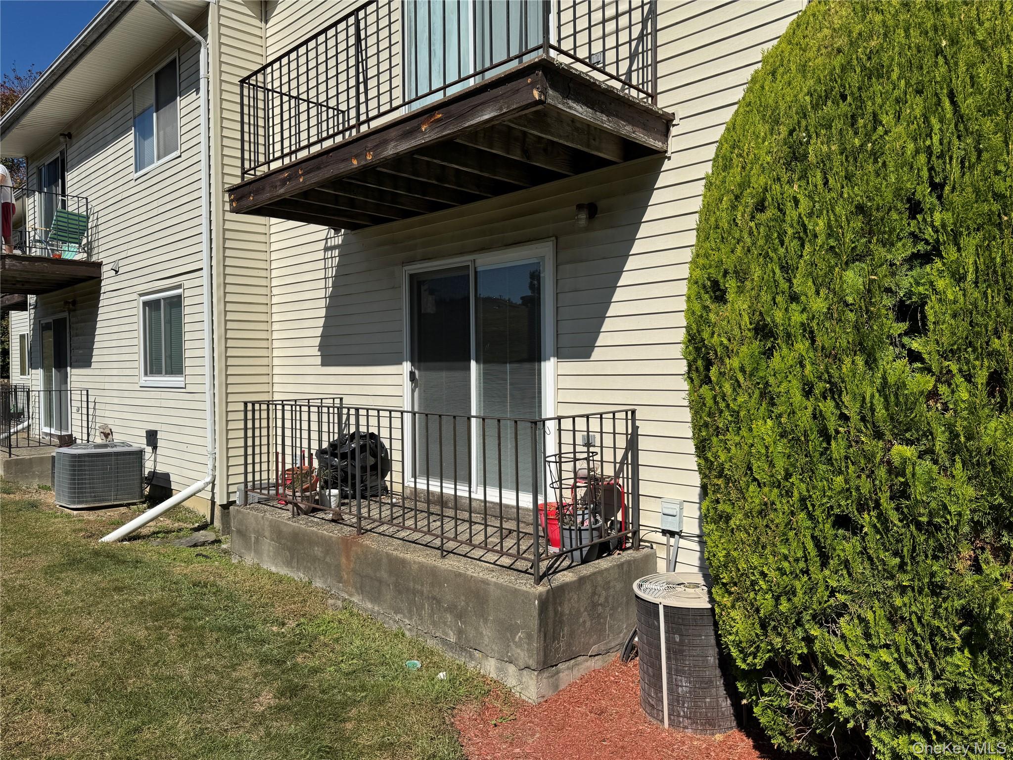 276 Temple Hill Road # 2201, New Windsor, NY 12553