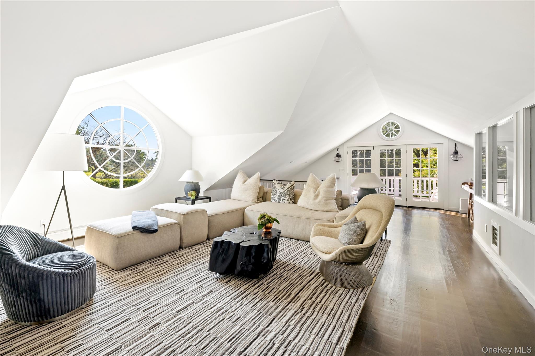 26 Ruxton Road, East Hampton, NY 11937