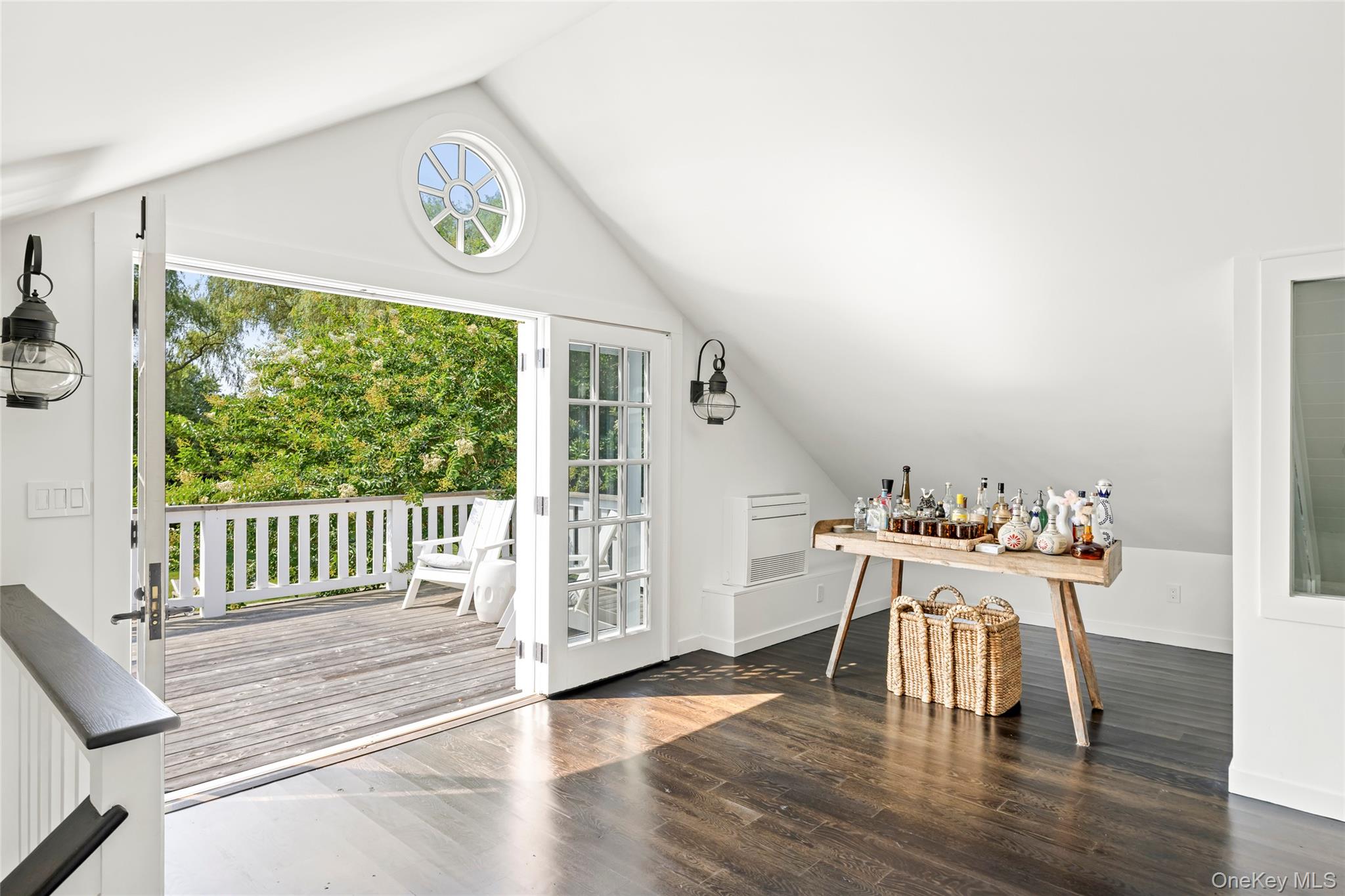 26 Ruxton Road, East Hampton, NY 11937