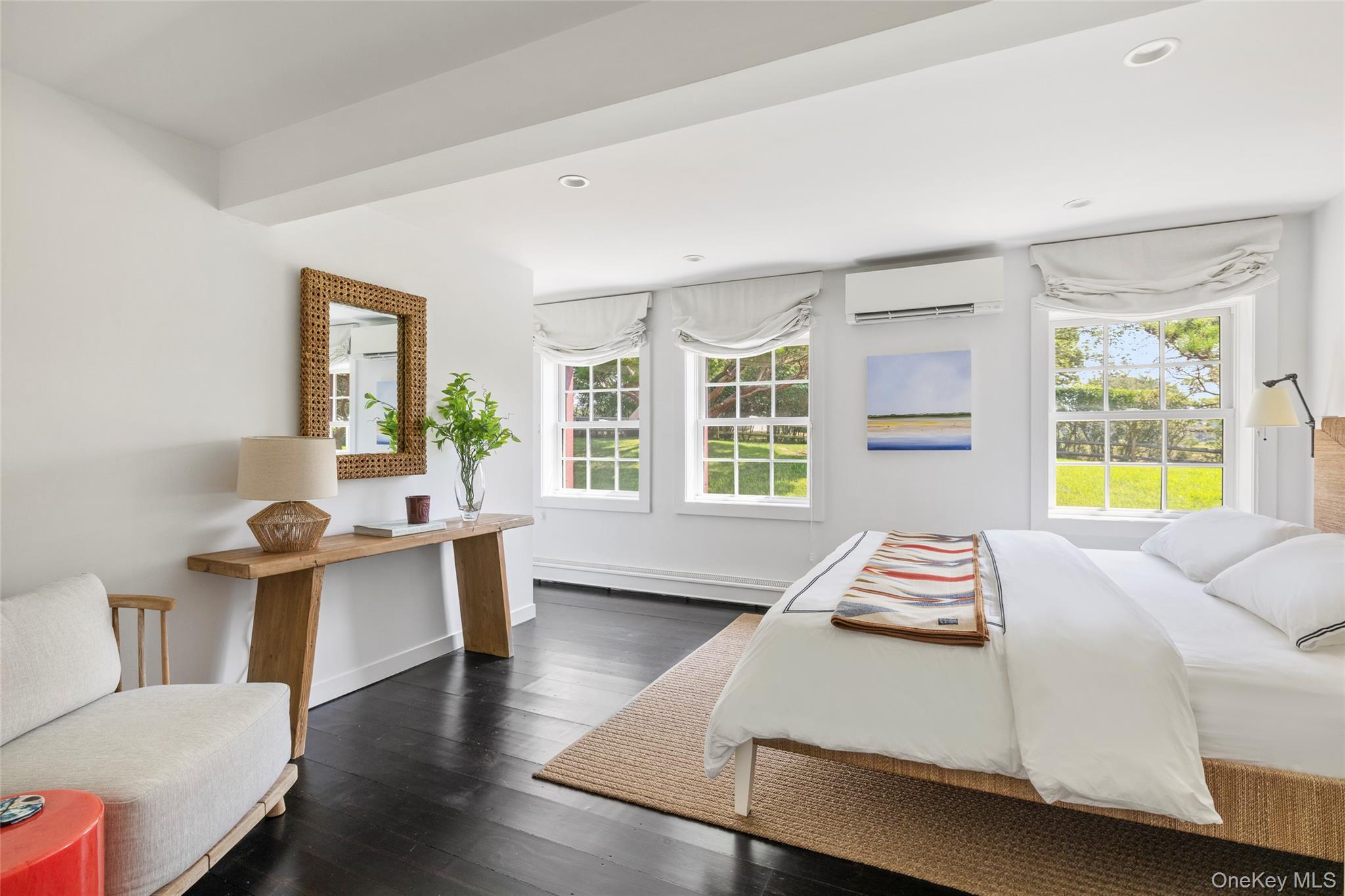 26 Ruxton Road, East Hampton, NY 11937