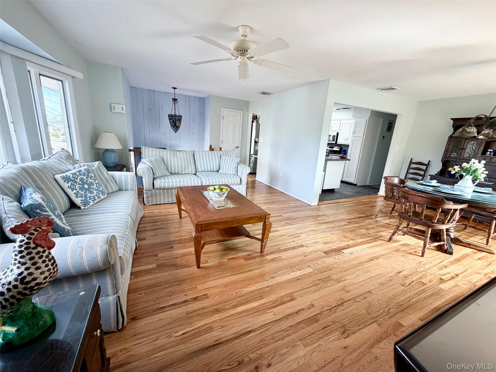 4081 Massachusetts Avenue, Island Park, NY 11558