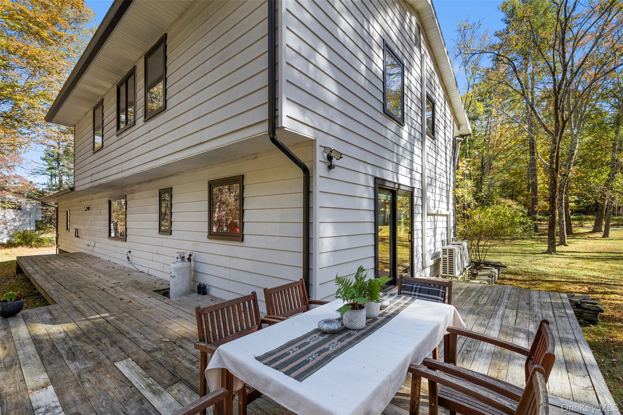 90 Van Dale Road, Woodstock, NY 12498