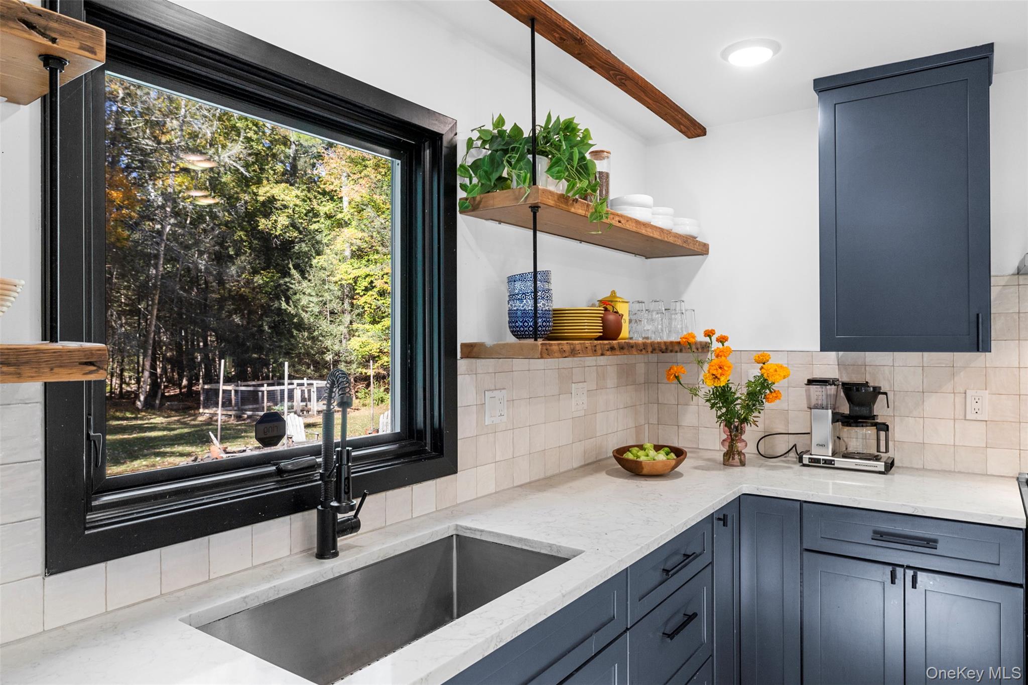 90 Van Dale Road, Woodstock, NY 12498