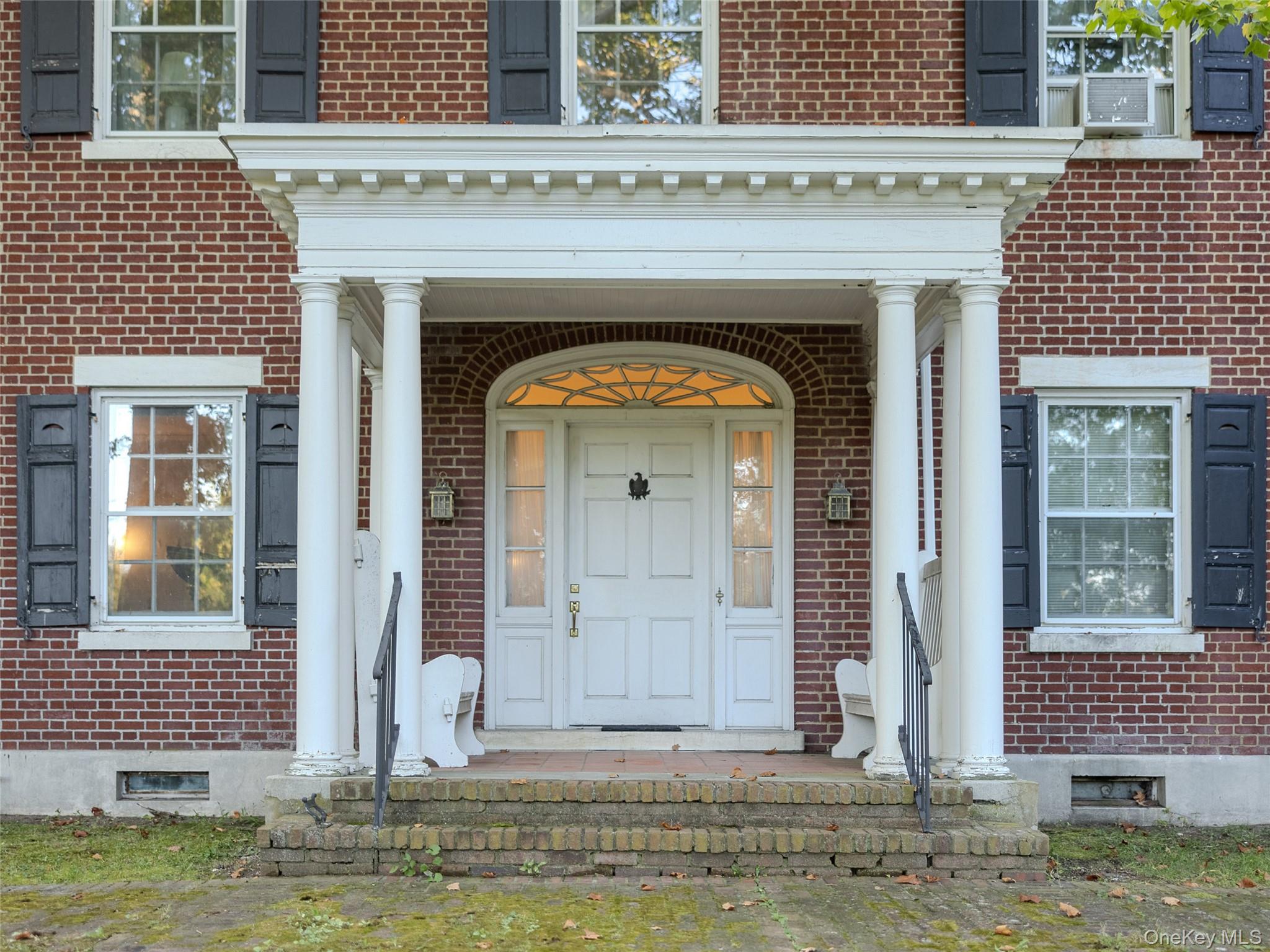 63 Colonial Avenue, Warwick, NY 10990