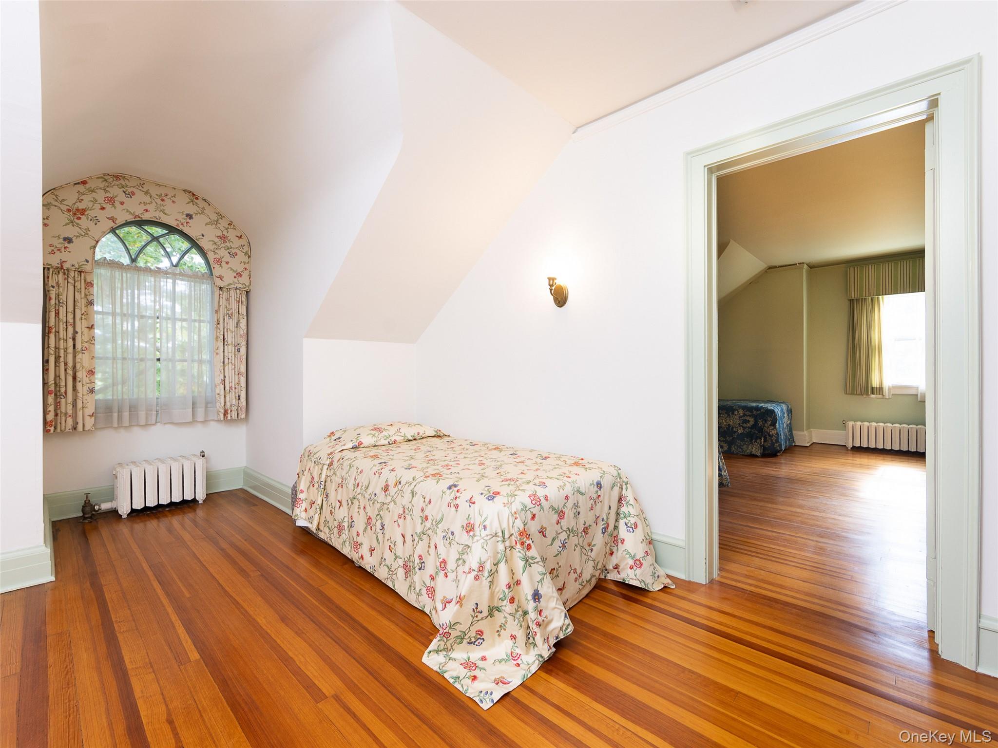 63 Colonial Avenue, Warwick, NY 10990