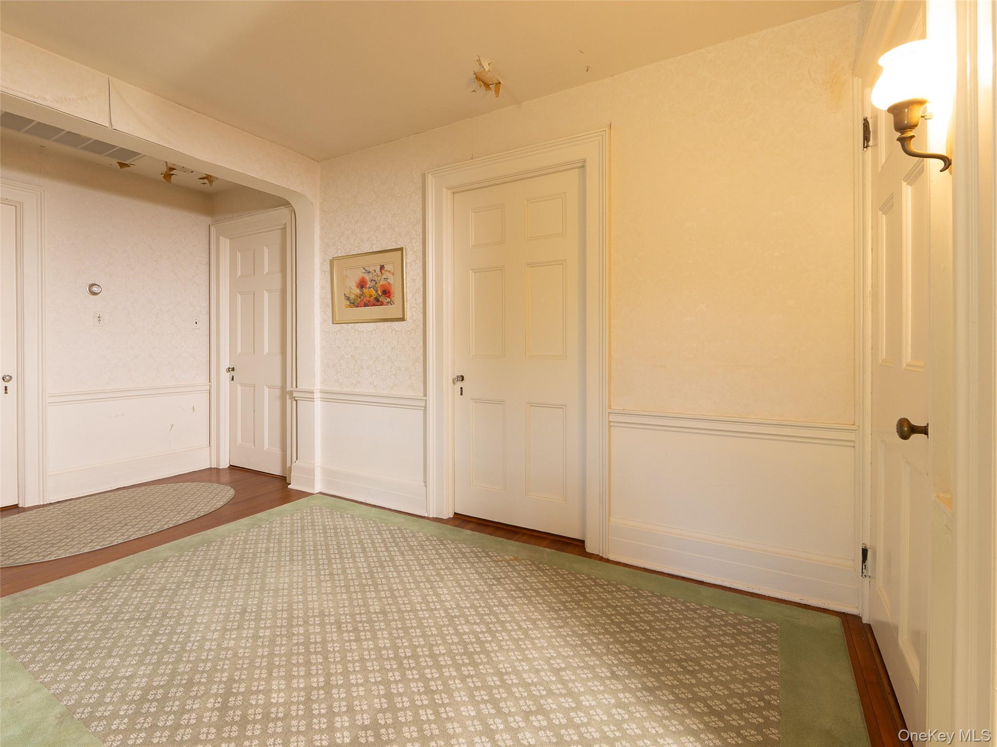 63 Colonial Avenue, Warwick, NY 10990