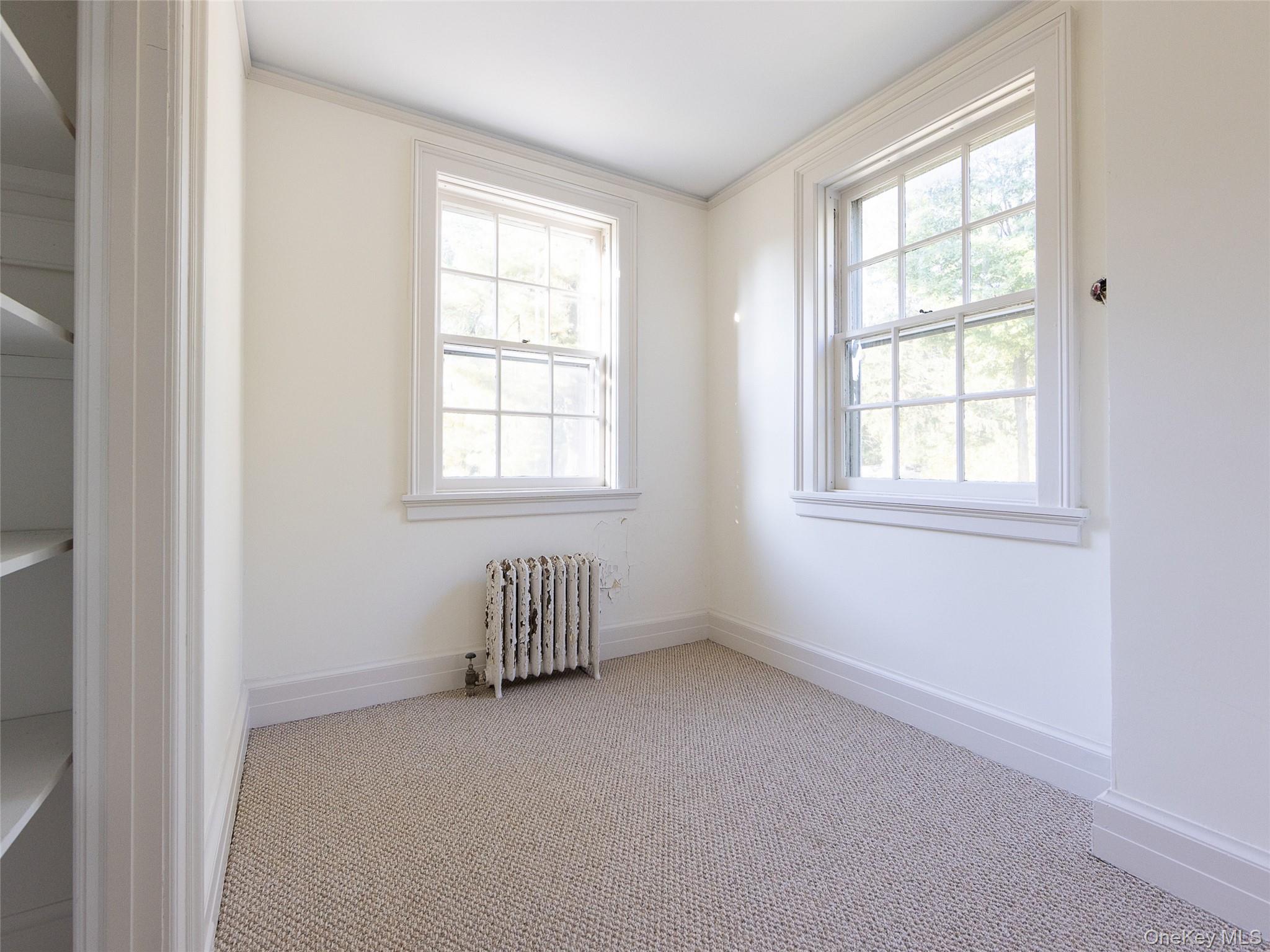 63 Colonial Avenue, Warwick, NY 10990