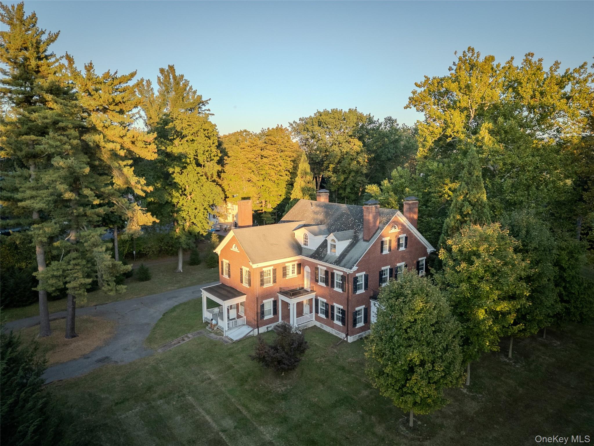 63 Colonial Avenue, Warwick, NY 10990