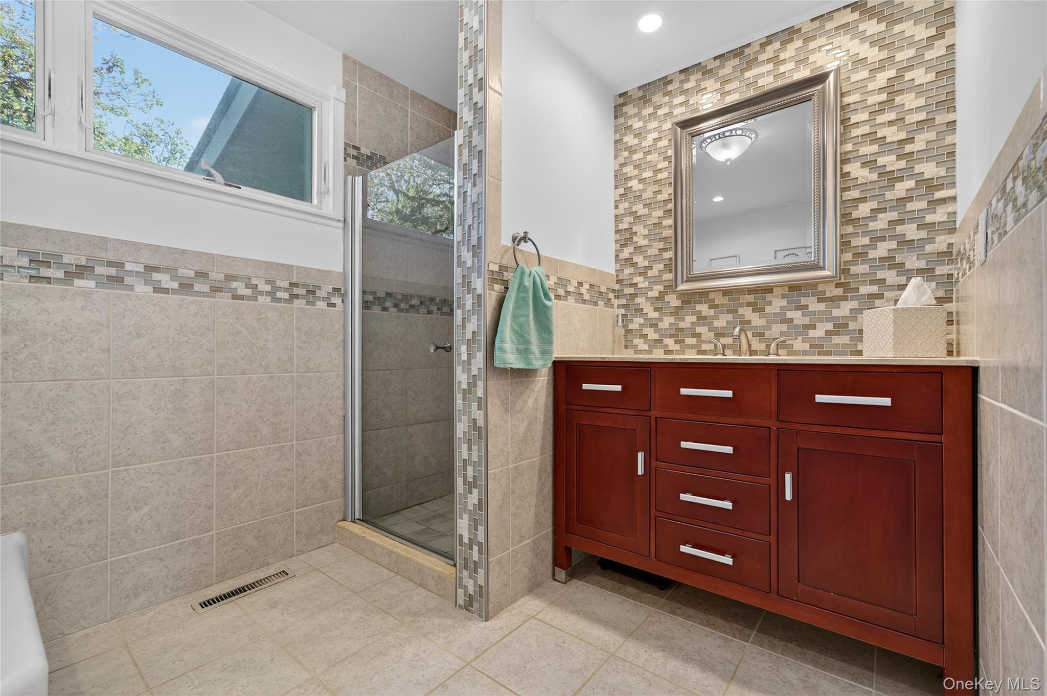 35 Deer Path Road, Tuxedo Park, NY 10987