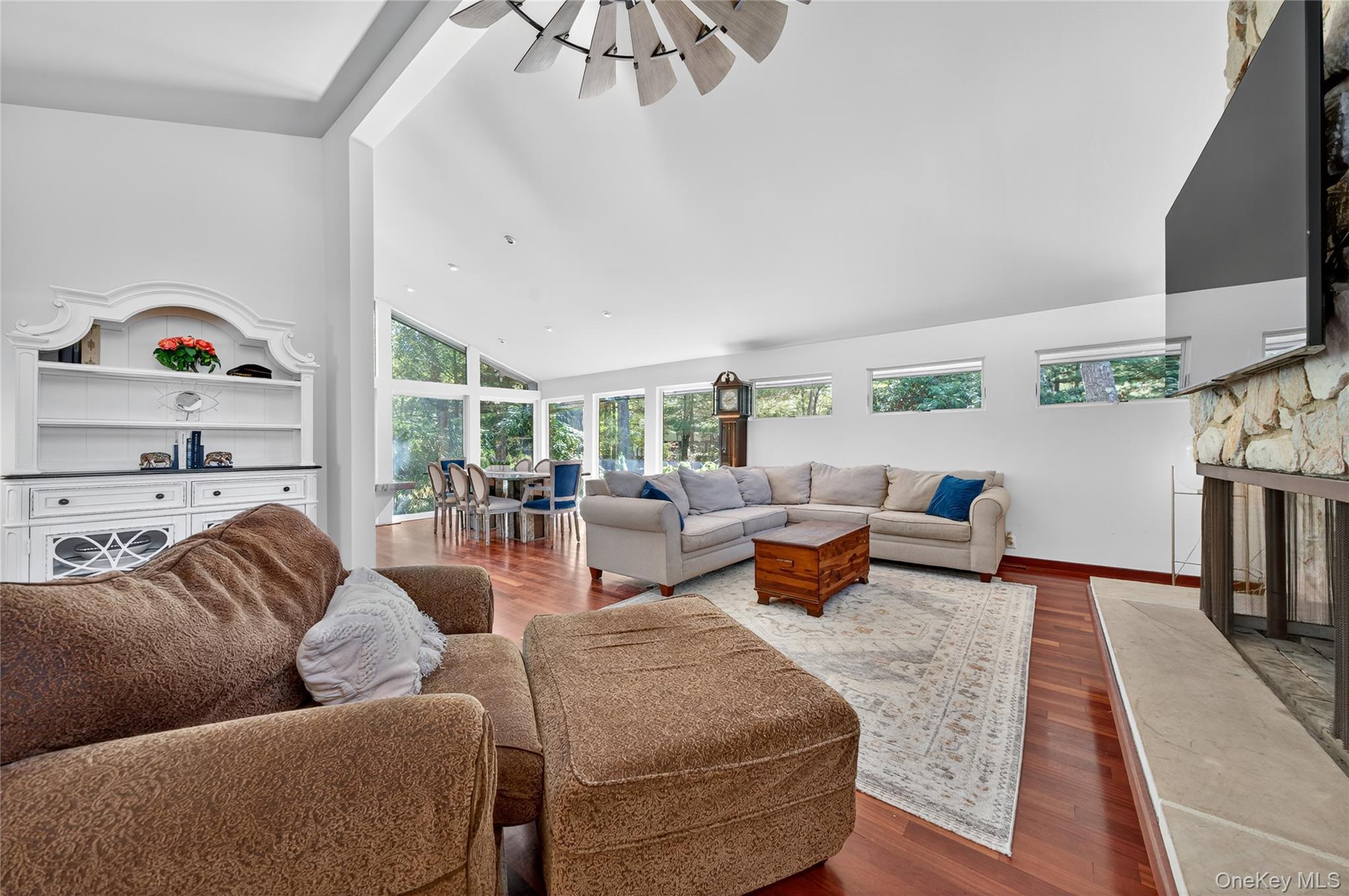 35 Deer Path Road, Tuxedo Park, NY 10987