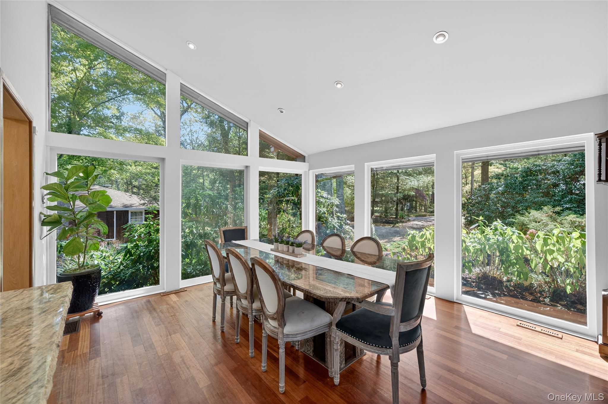 35 Deer Path Road, Tuxedo Park, NY 10987