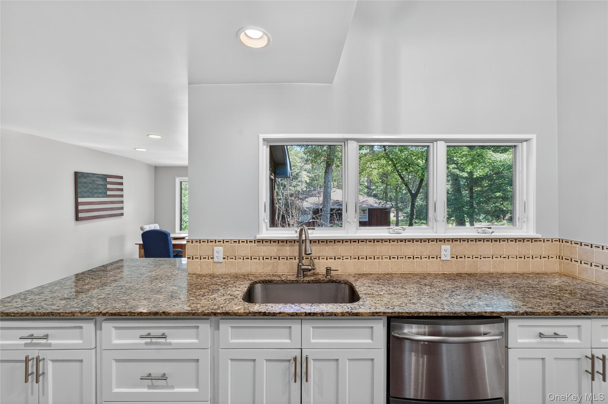 35 Deer Path Road, Tuxedo Park, NY 10987