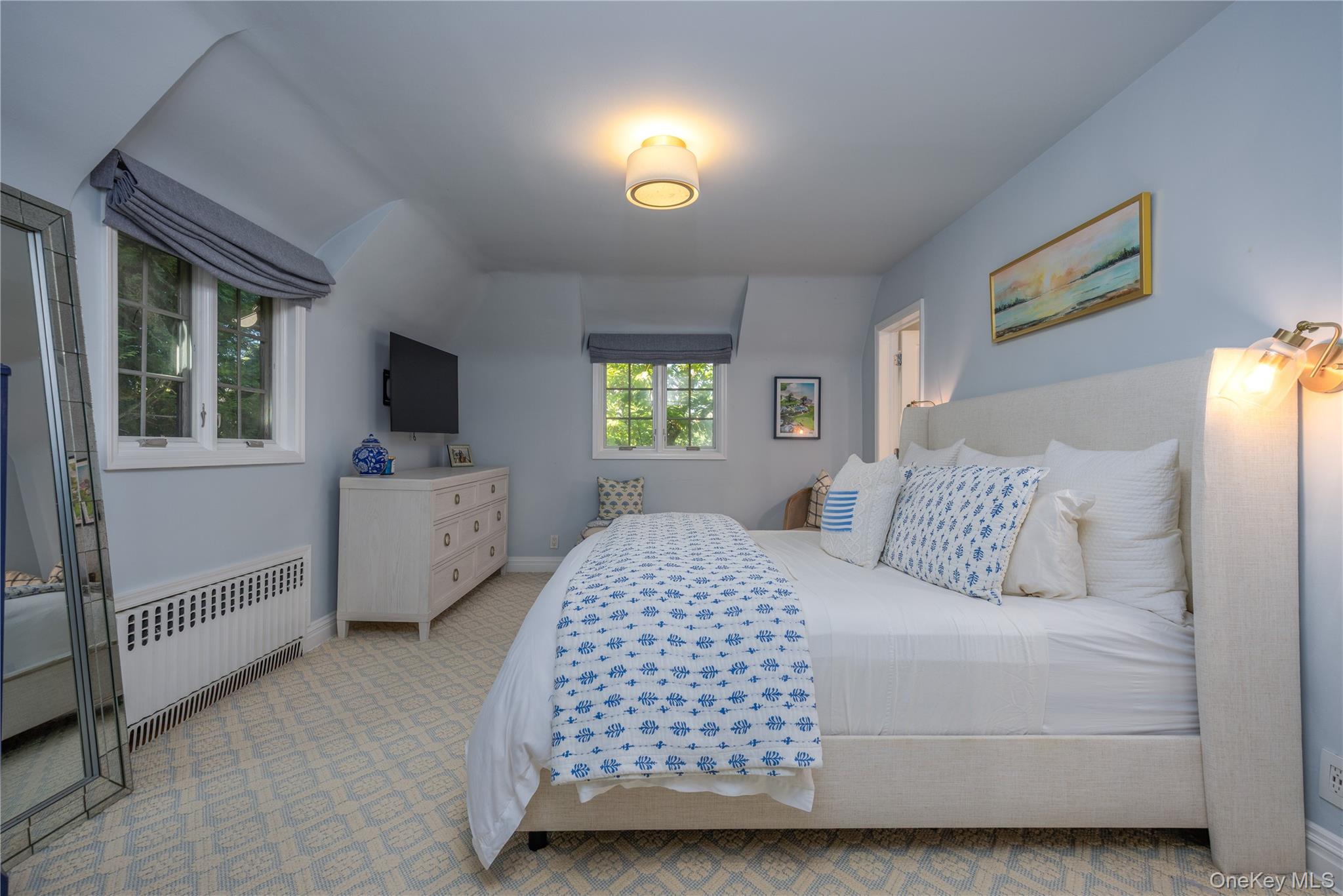 209 Pondfield Road W, Bronxville, NY 10708