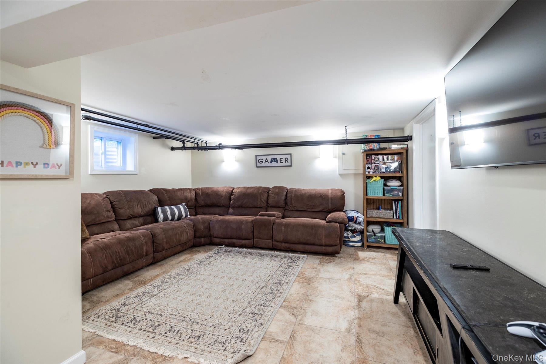 11 S Marion Place, Rockville Centre, NY 11570