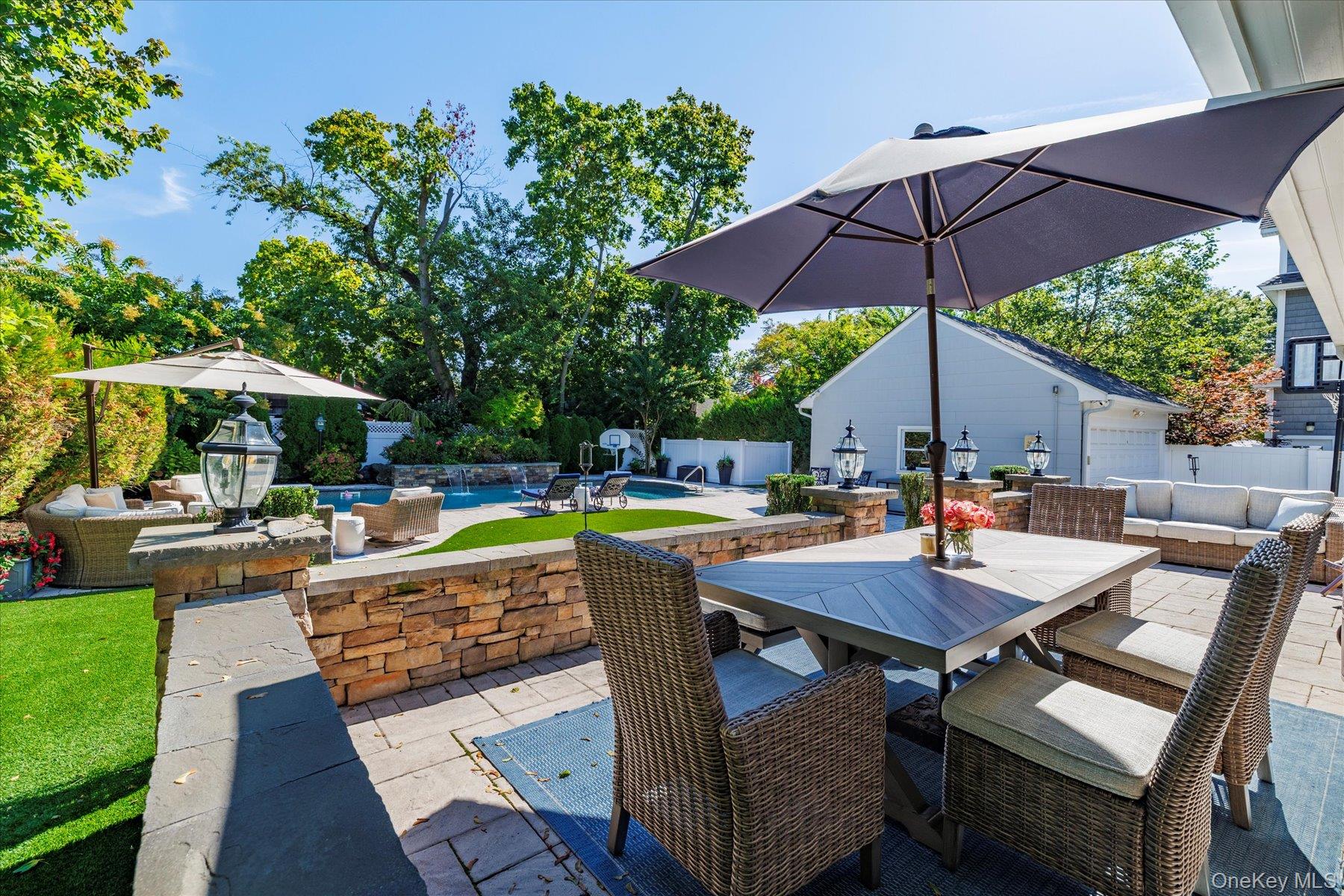 11 S Marion Place, Rockville Centre, NY 11570