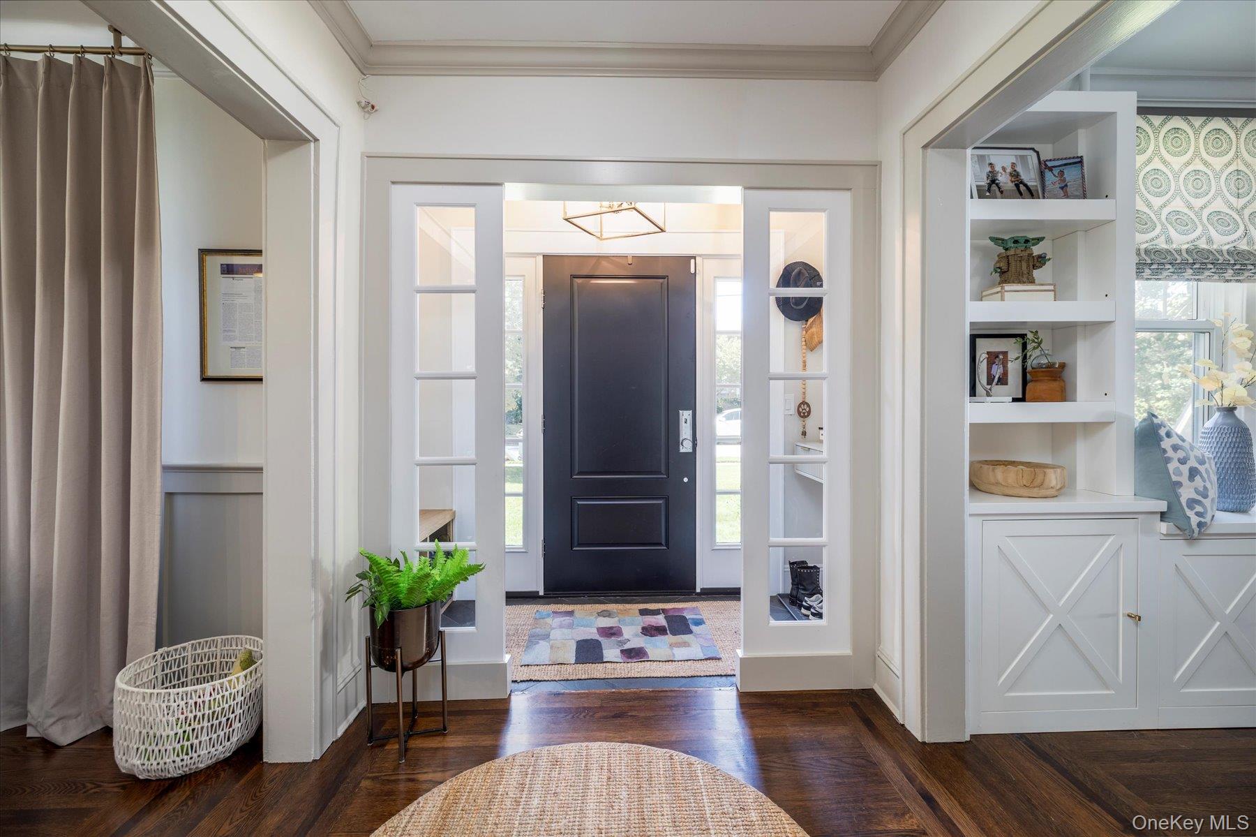 11 S Marion Place, Rockville Centre, NY 11570