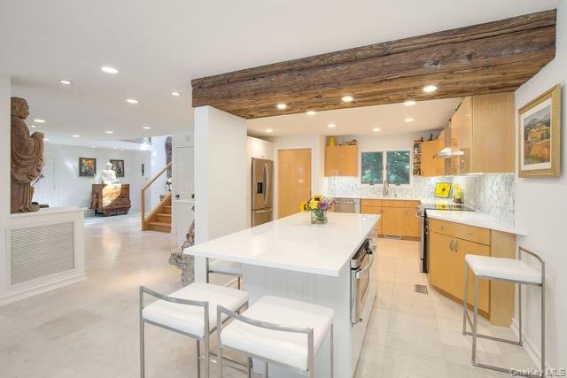 26 Quarter Court, Westhampton, NY 11977