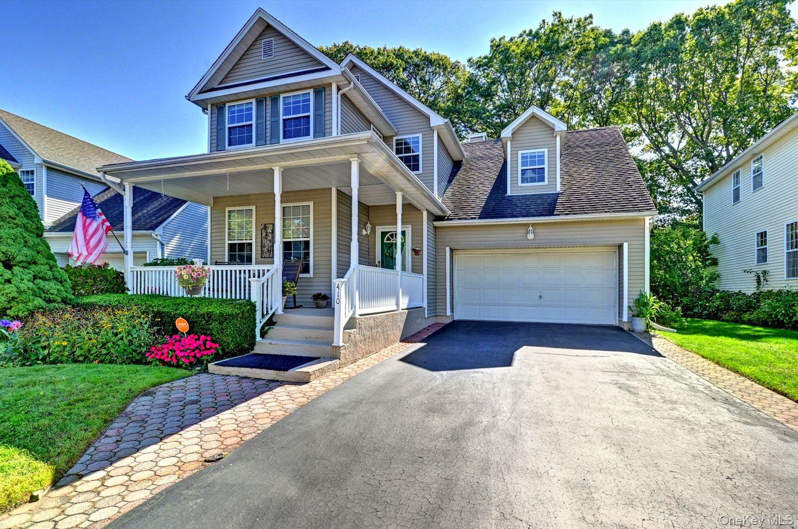 410 Mystic Way, Bay Shore, NY 11706