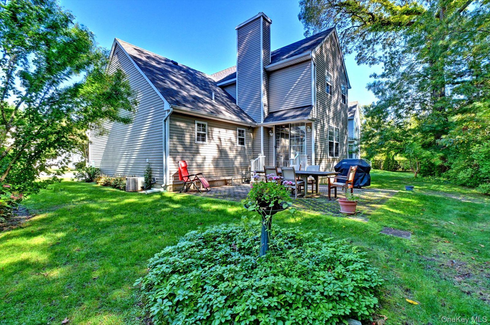 410 Mystic Way, Bay Shore, NY 11706