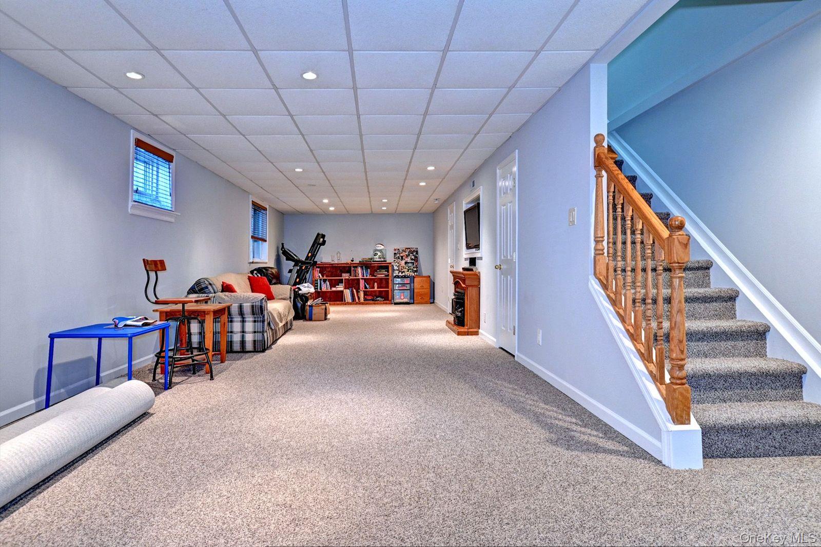 410 Mystic Way, Bay Shore, NY 11706