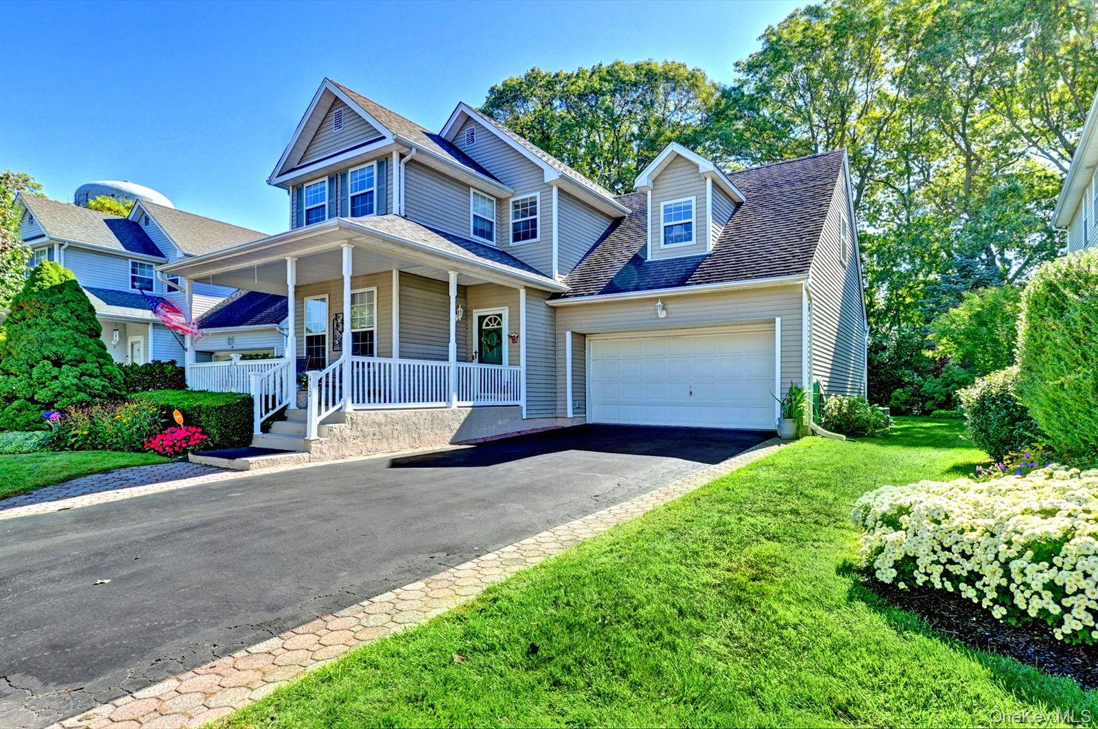 410 Mystic Way, Bay Shore, NY 11706