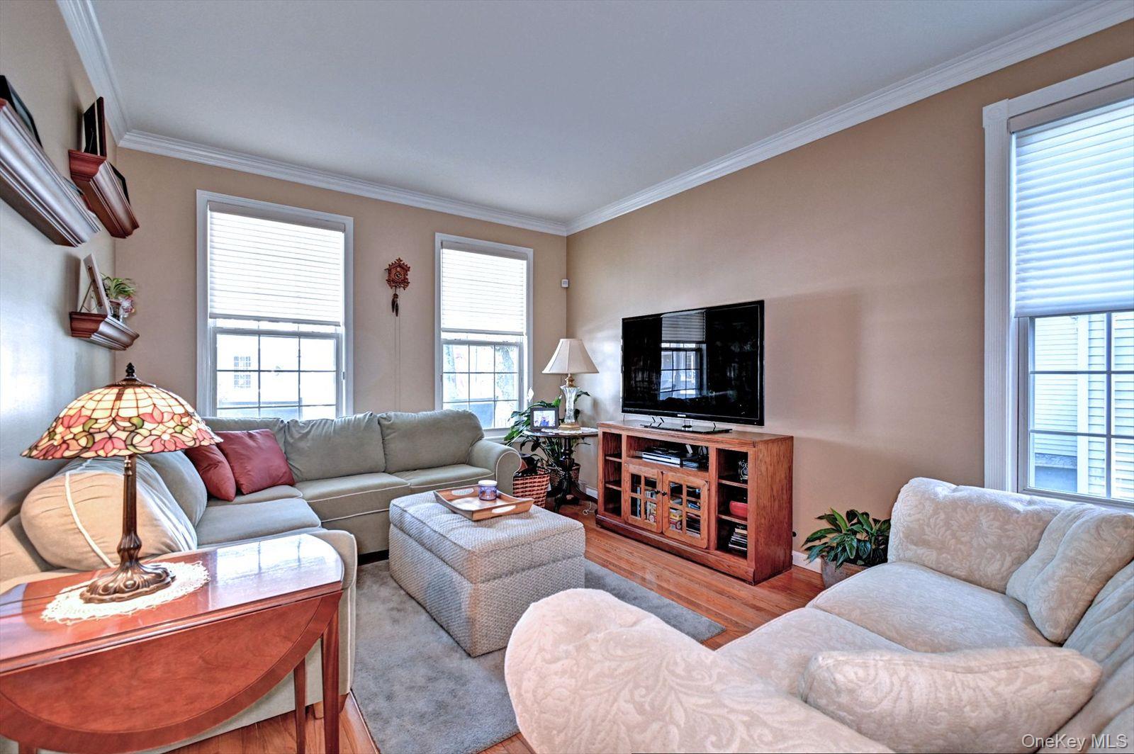 410 Mystic Way, Bay Shore, NY 11706