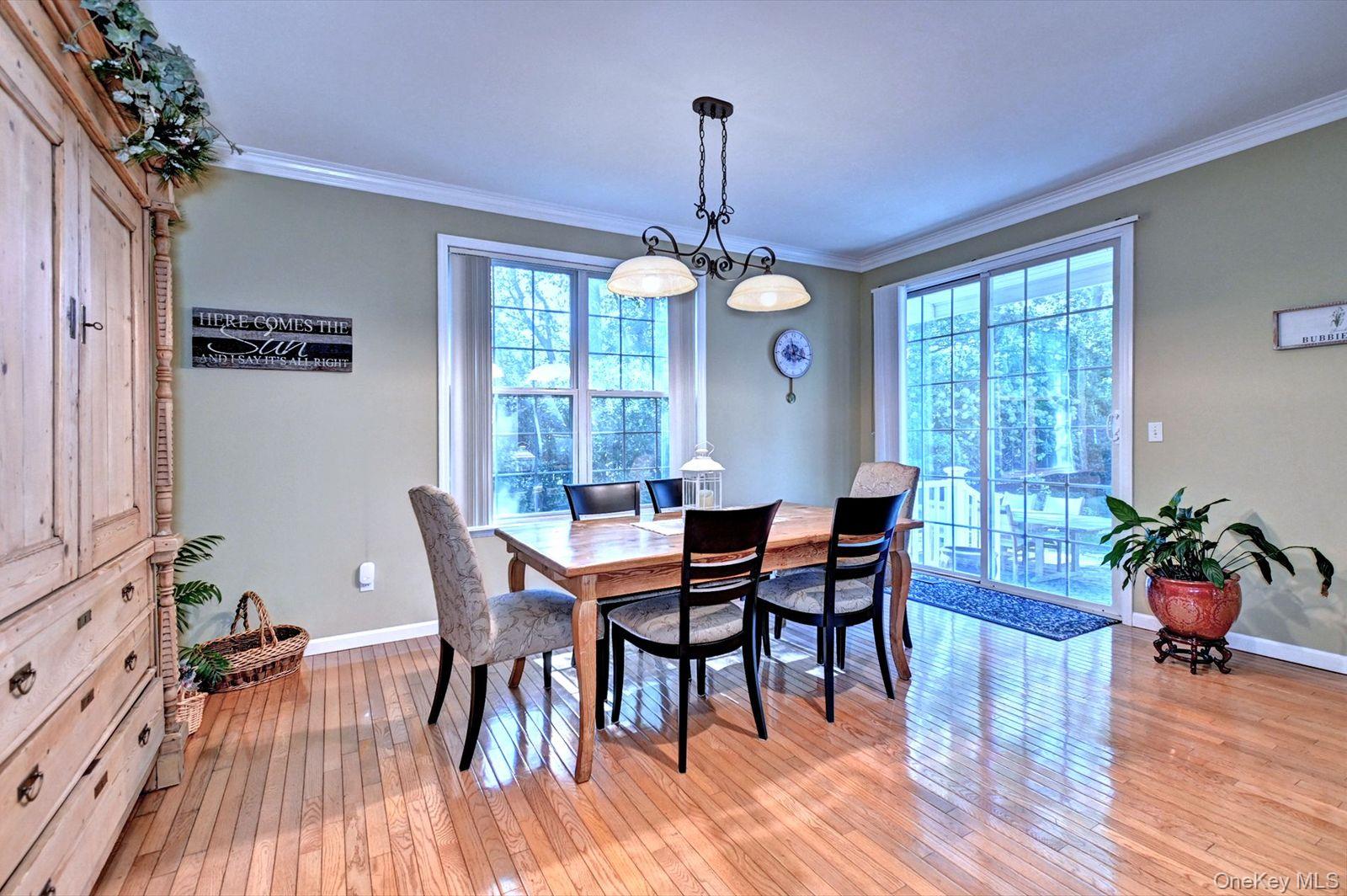 410 Mystic Way, Bay Shore, NY 11706