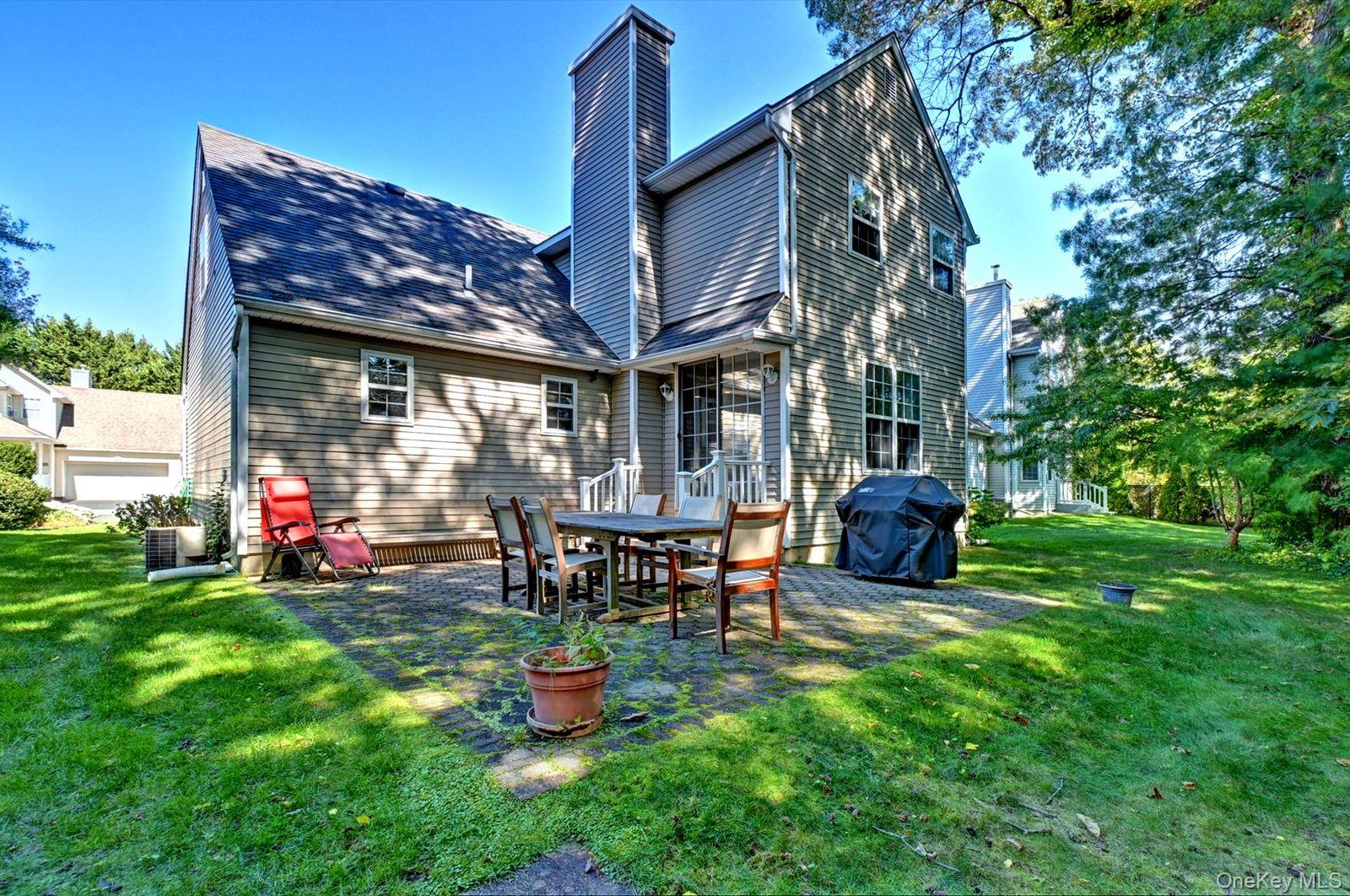 410 Mystic Way, Bay Shore, NY 11706