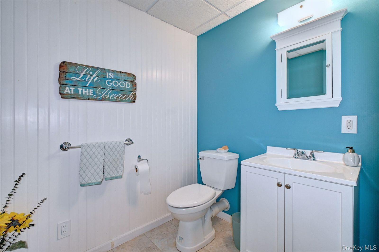 410 Mystic Way, Bay Shore, NY 11706