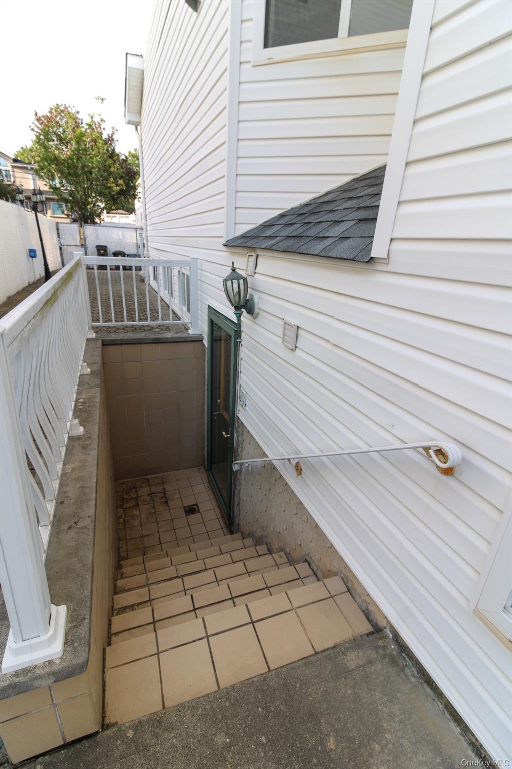 158 Camden Avenue, Staten Island, NY 10309