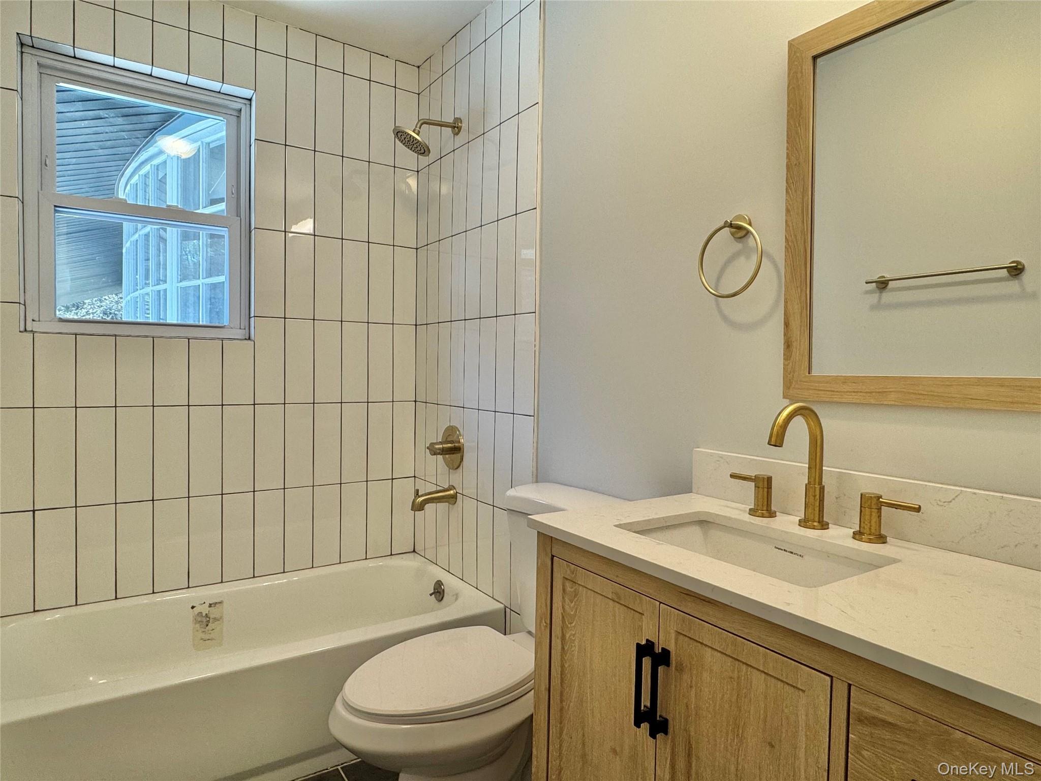 1441 County Road 2, Olivebridge, NY 12461