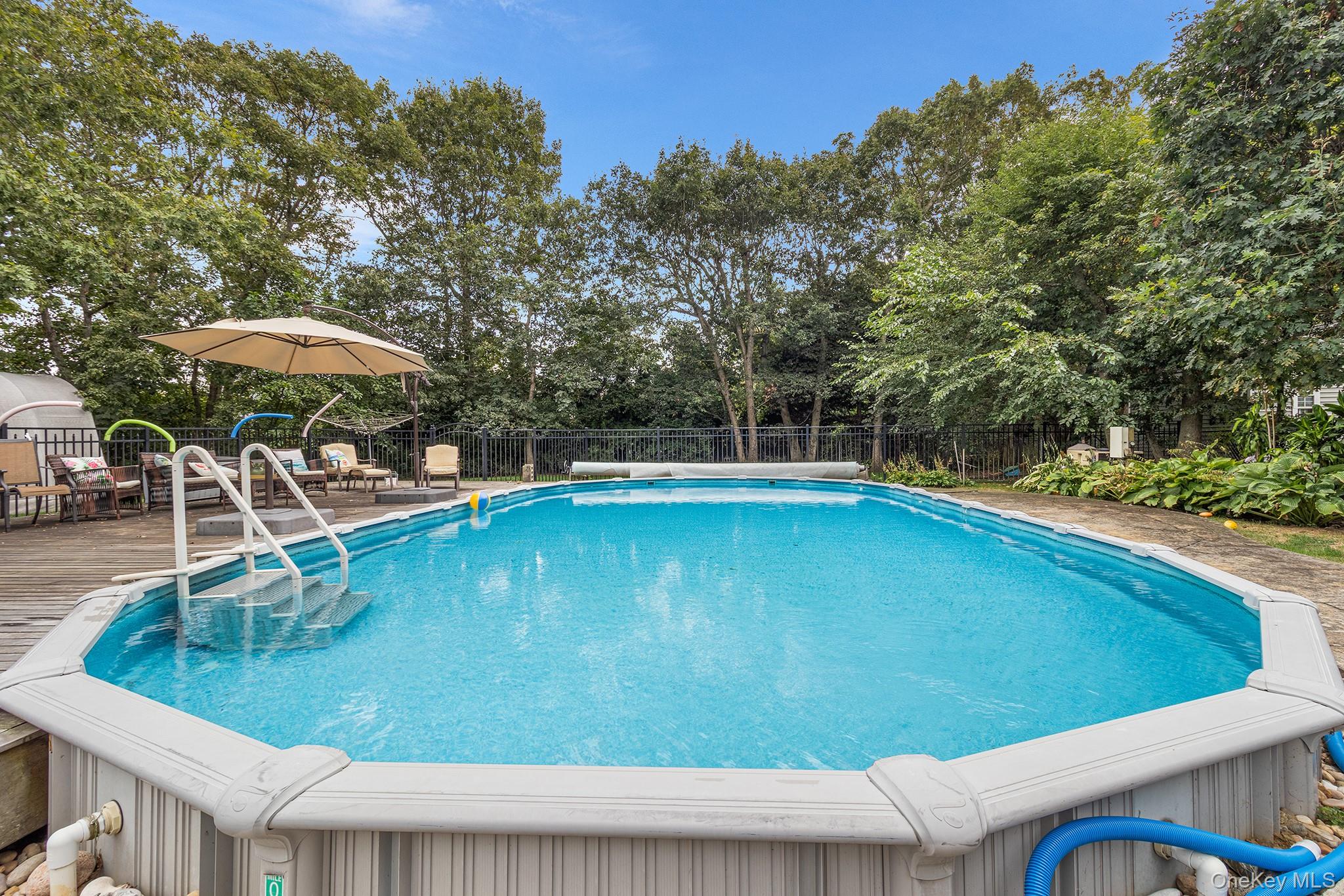 8 Barry Lane, Mount Sinai, NY 11766