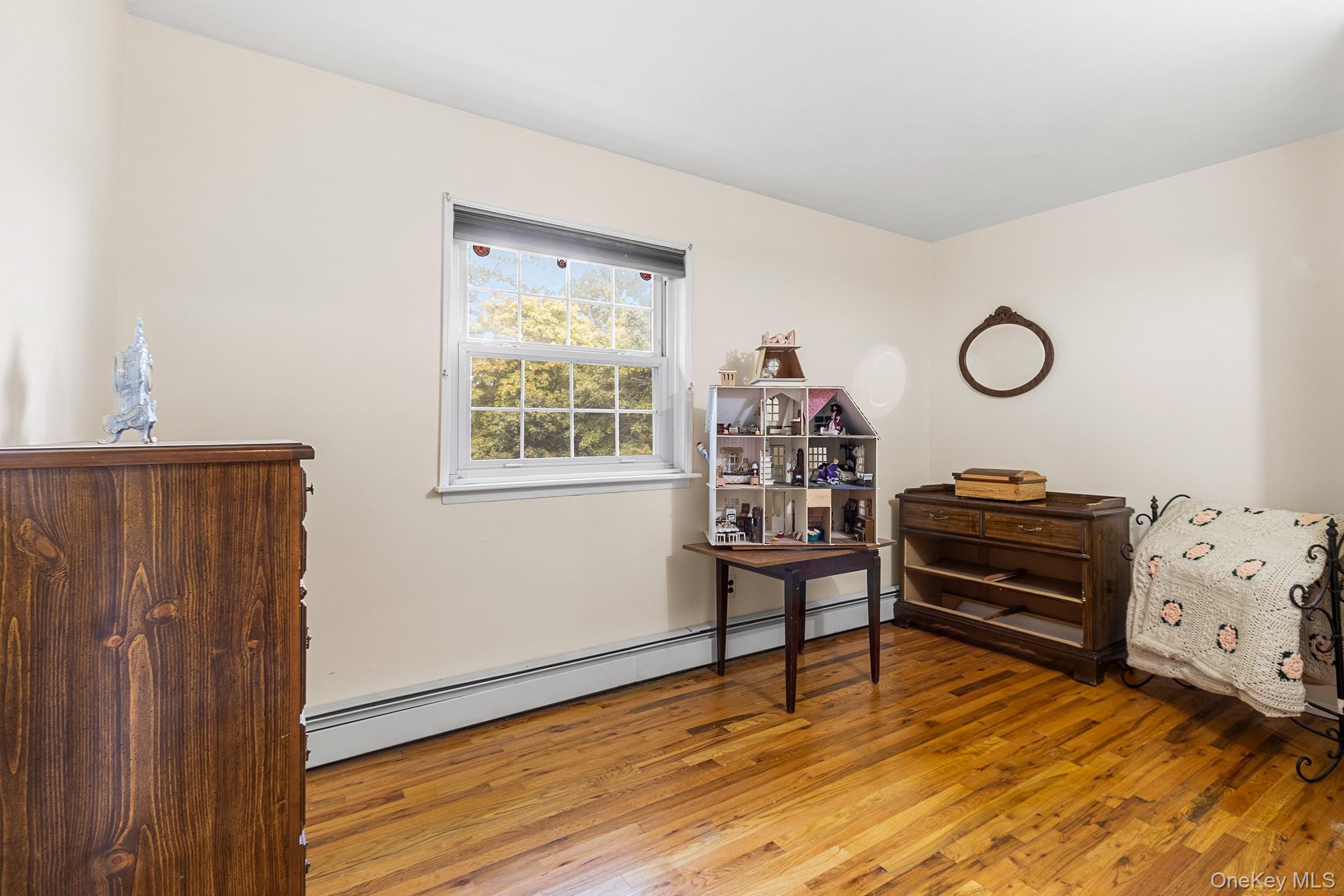 8 Barry Lane, Mount Sinai, NY 11766