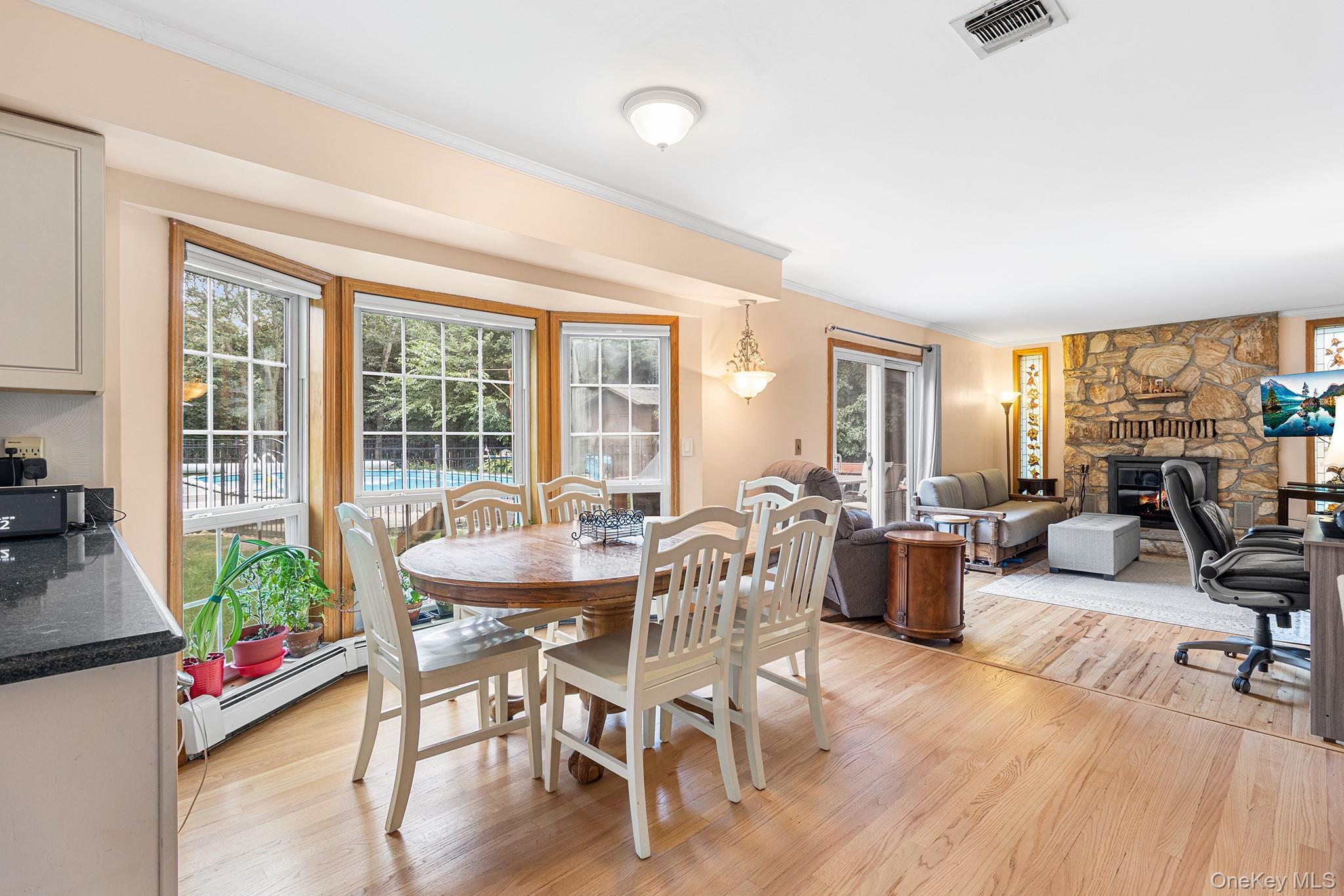 8 Barry Lane, Mount Sinai, NY 11766