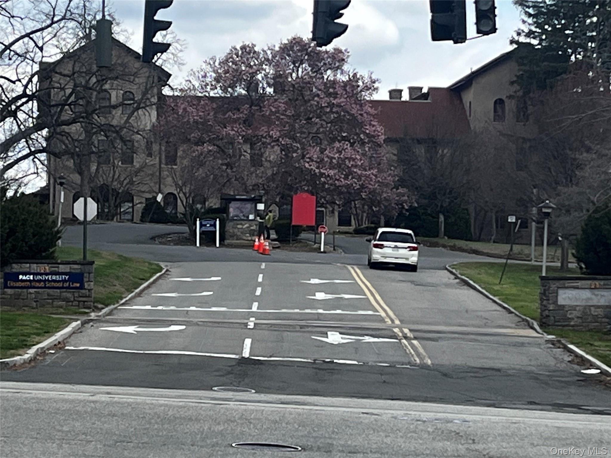 55 N Broadway # 3-1, White Plains, NY 10601