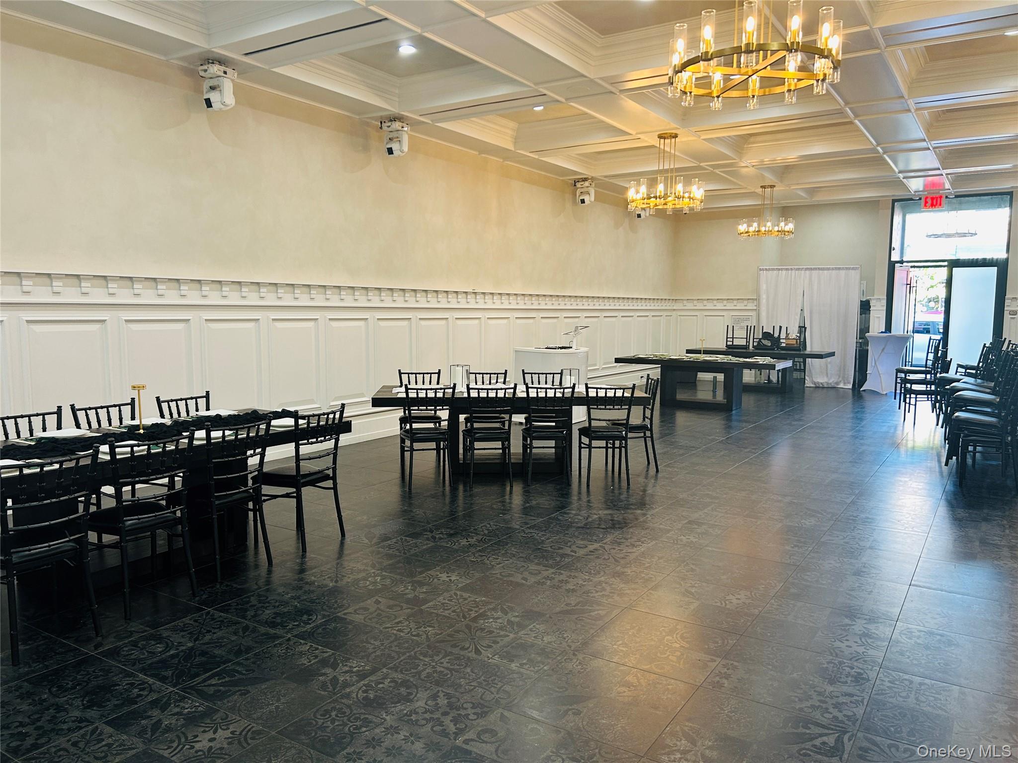 431B Beach 129th Street, Belle Harbor, NY 11694