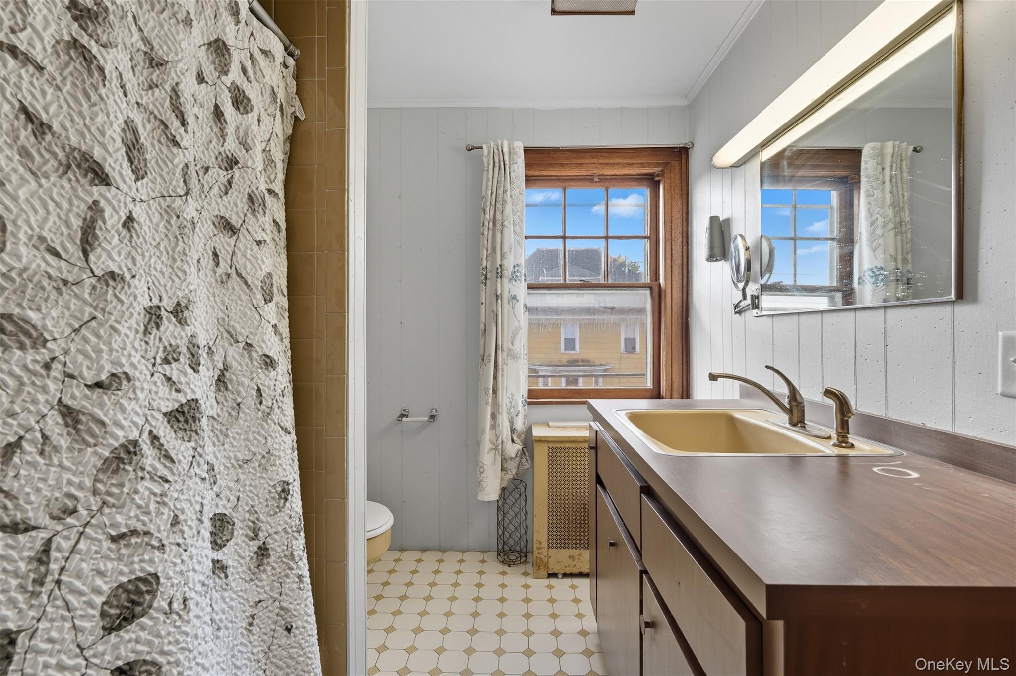 102 Washington Avenue, Suffern, NY 10901