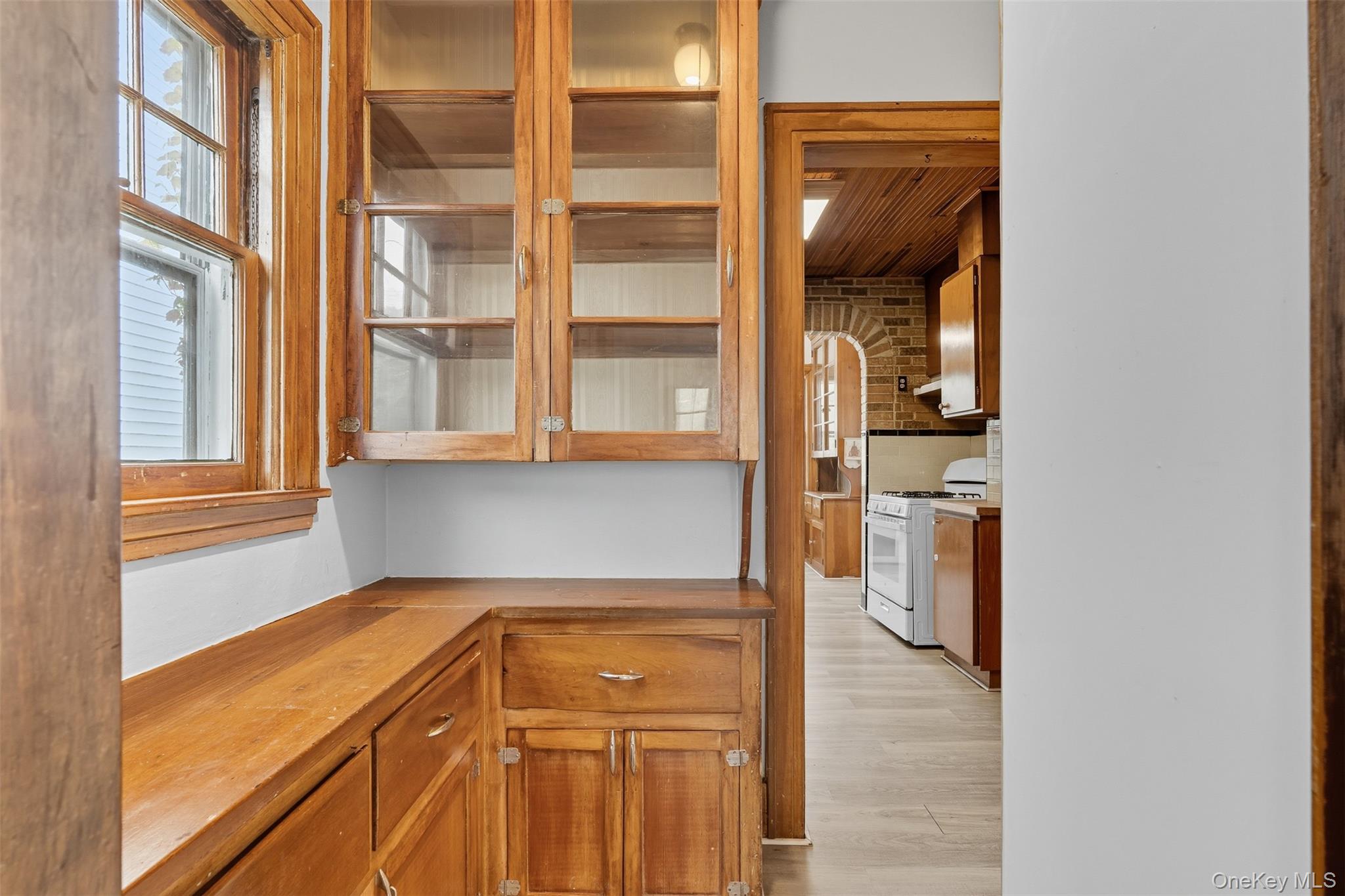 102 Washington Avenue, Suffern, NY 10901