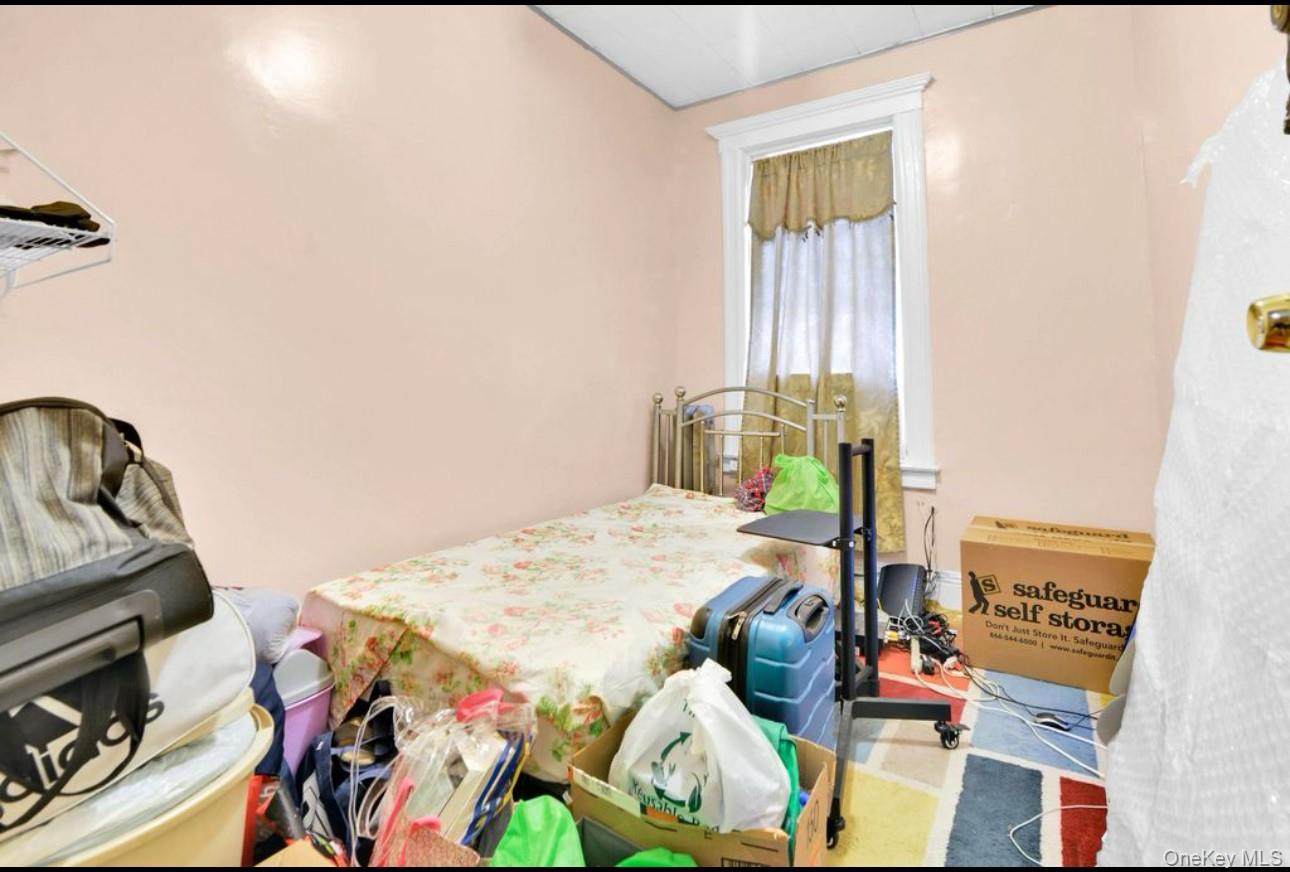 88-22 85th Street, Woodhaven, NY 11421