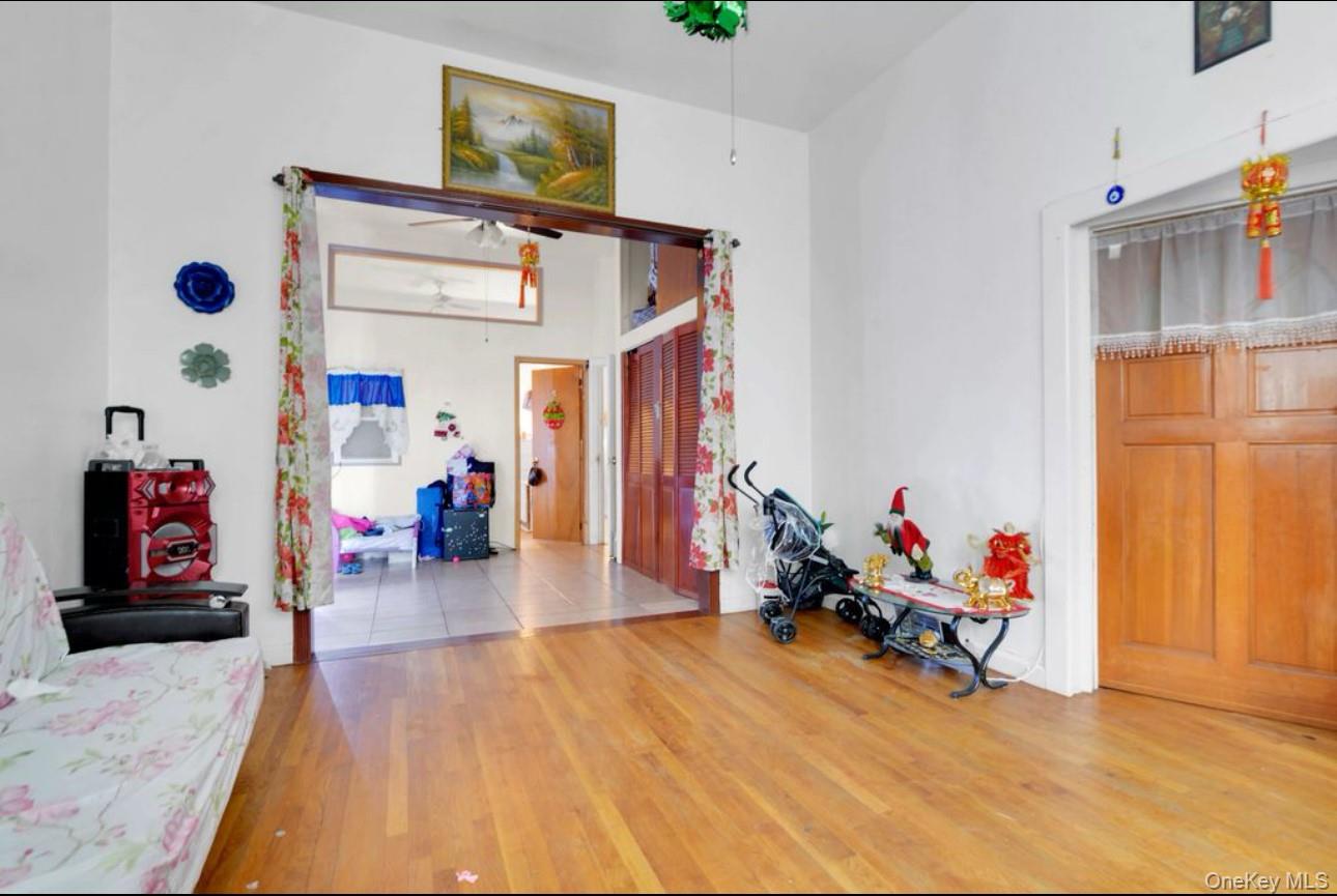 88-22 85th Street, Woodhaven, NY 11421