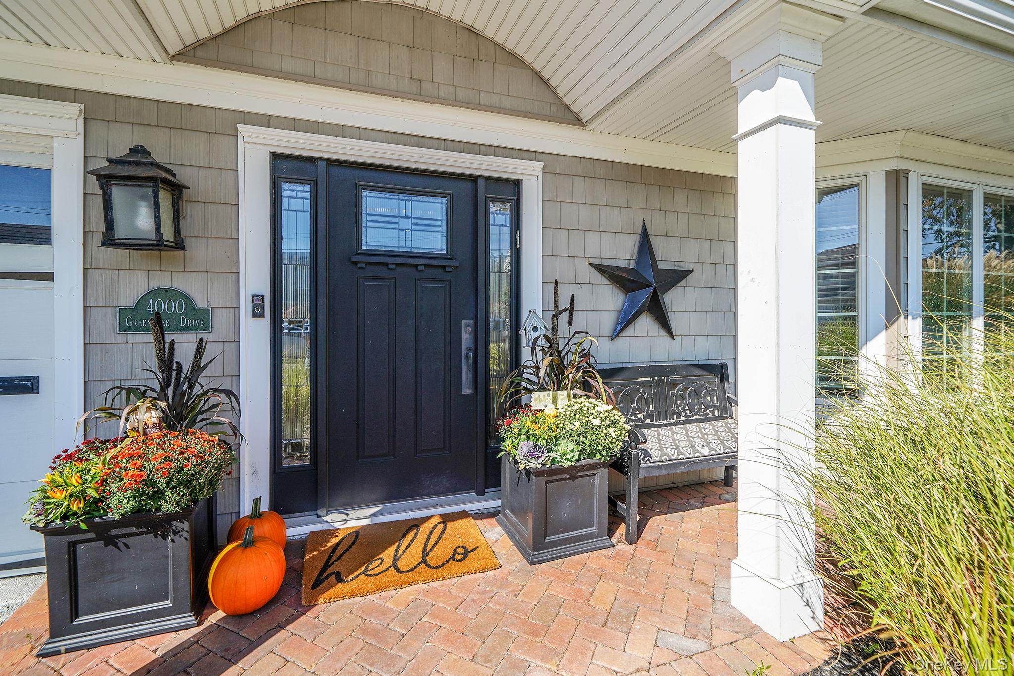 4000 Greentree Drive, Oceanside, NY 11572