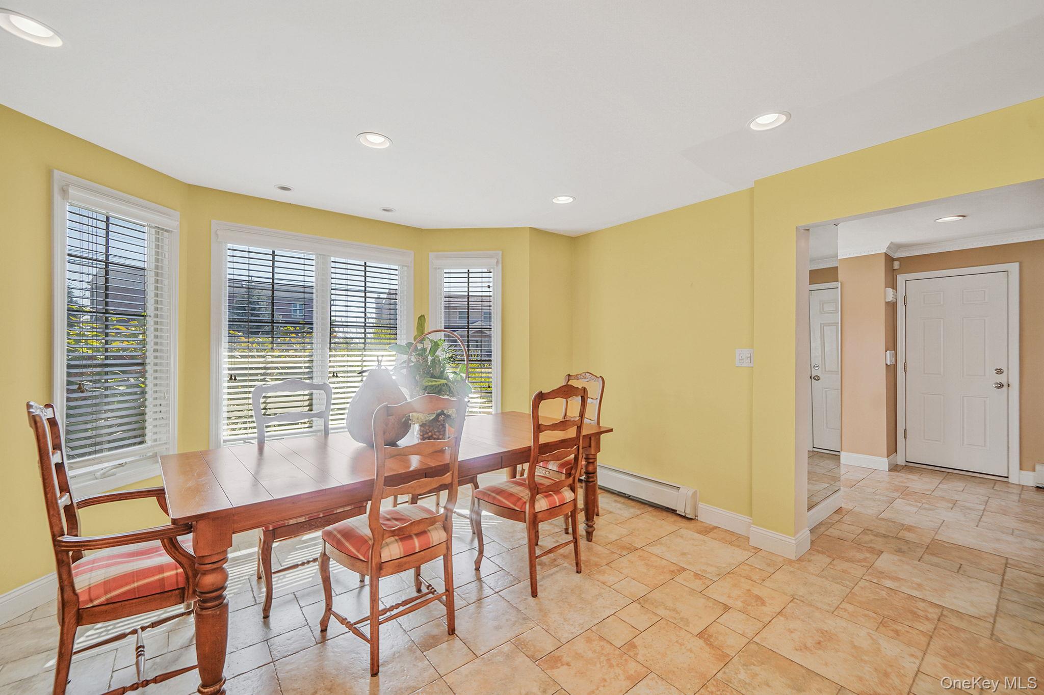 4000 Greentree Drive, Oceanside, NY 11572