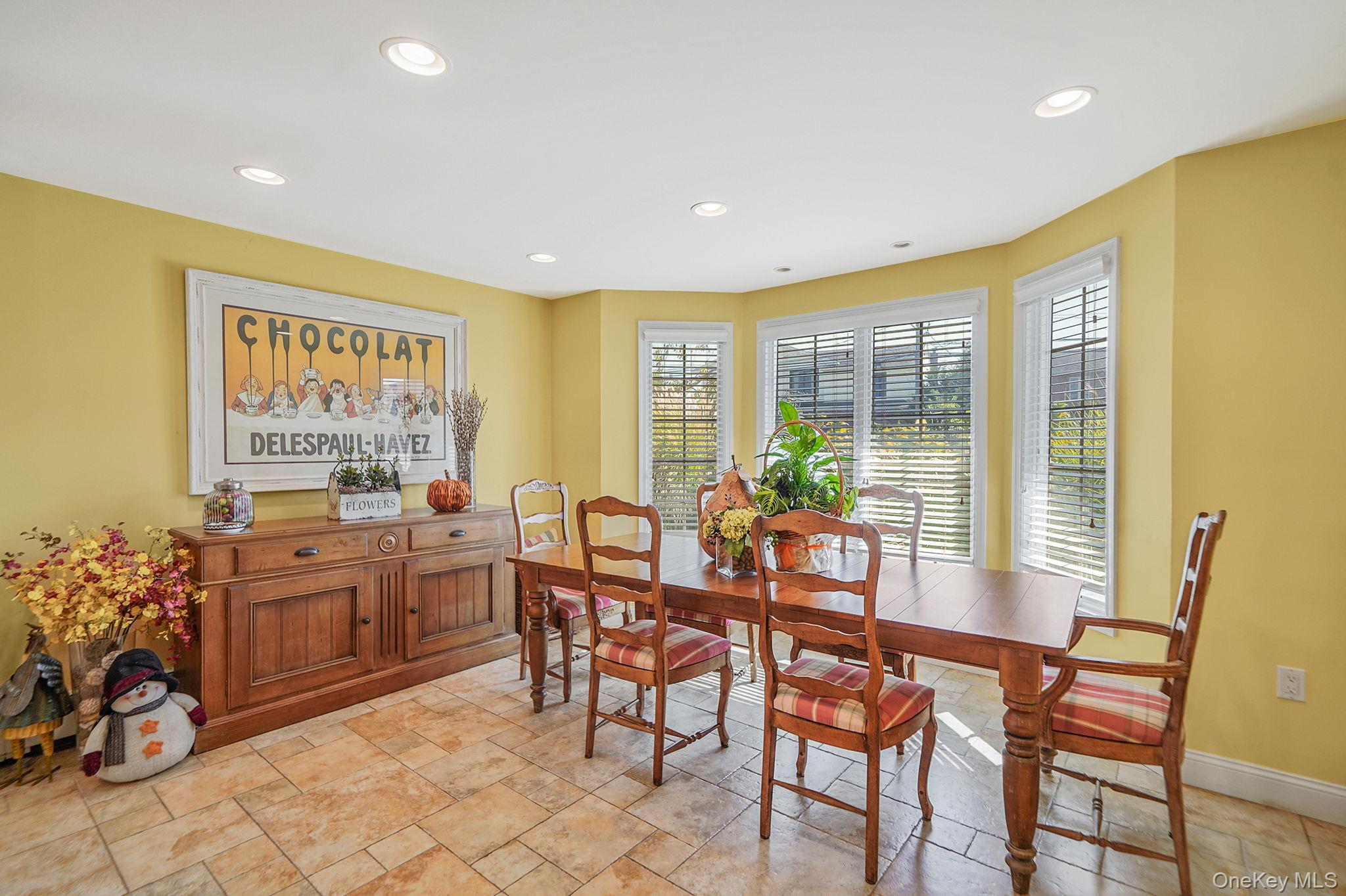 4000 Greentree Drive, Oceanside, NY 11572