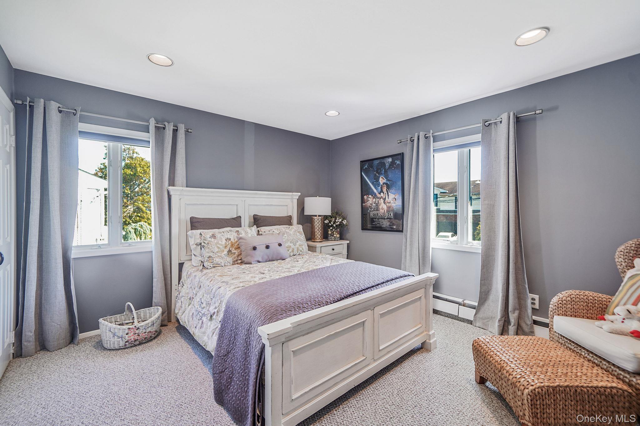 4000 Greentree Drive, Oceanside, NY 11572