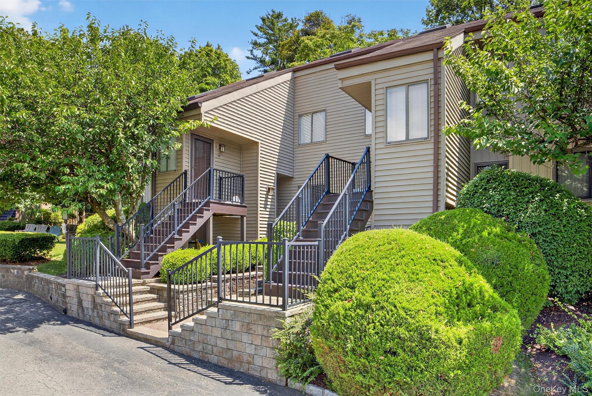 14-1 Steven Drive, Ossining, NY 10562